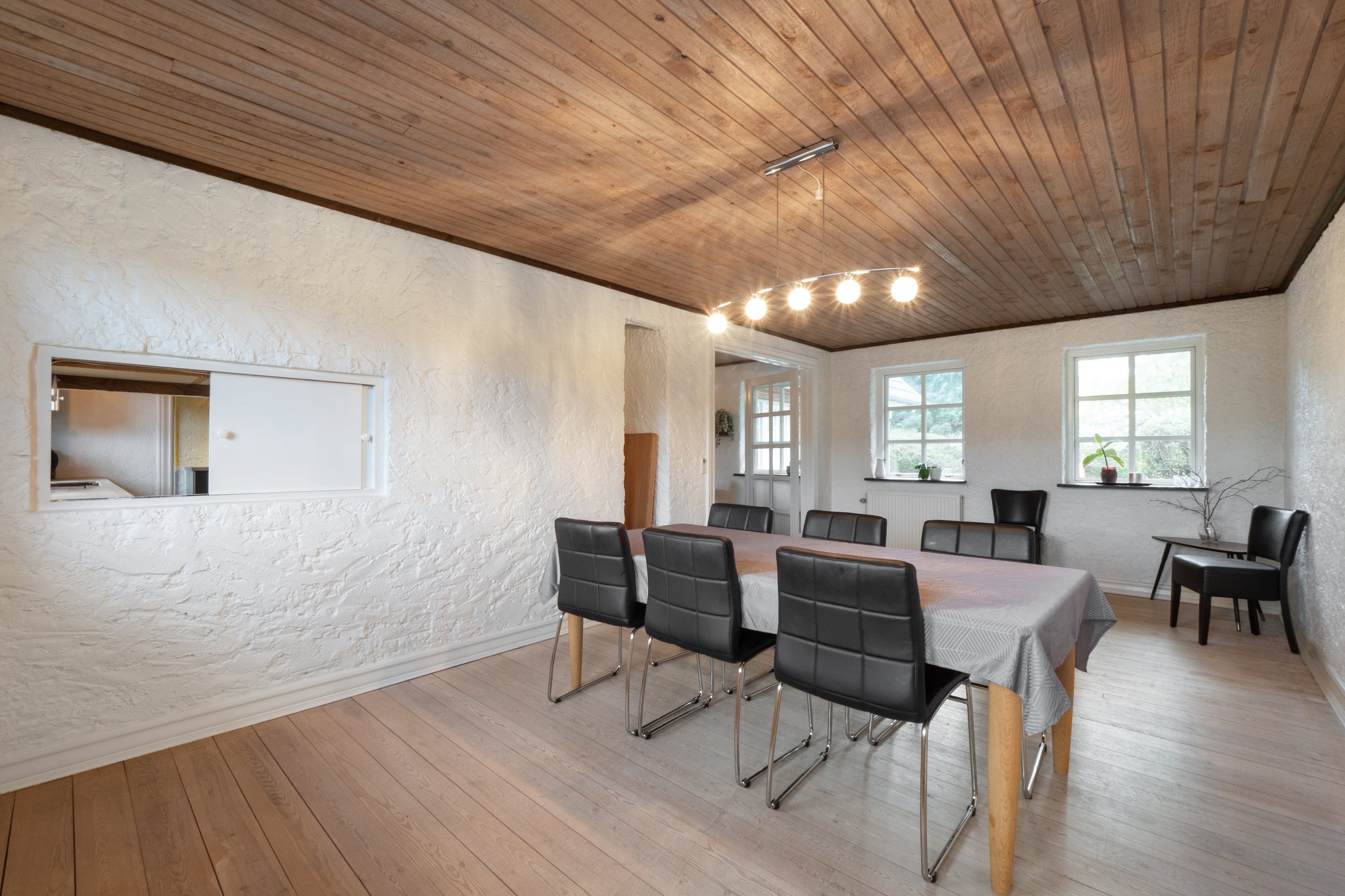 Fremhævet spisestue billede i fuldskærmstilstand. Billede af Humlegårdvej 4, Krejbjerg, 7860 Spøttrup