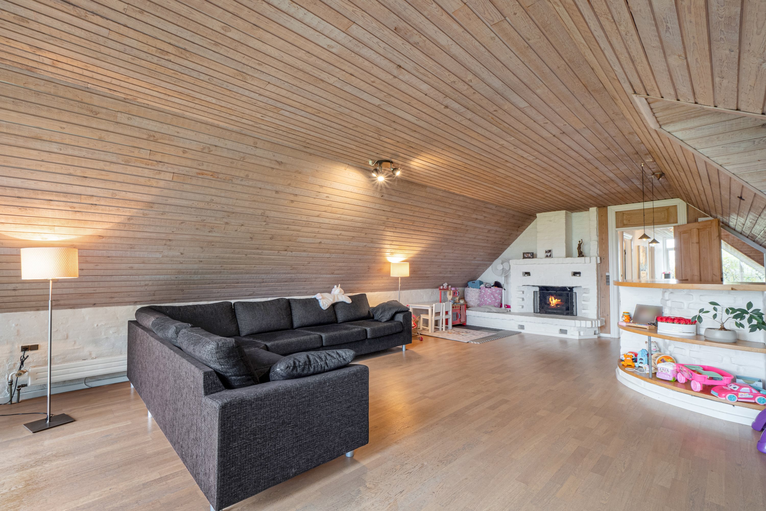 Fremhævet stue billede i fuldskærmstilstand. Billede af Humlegårdvej 4, Krejbjerg, 7860 Spøttrup