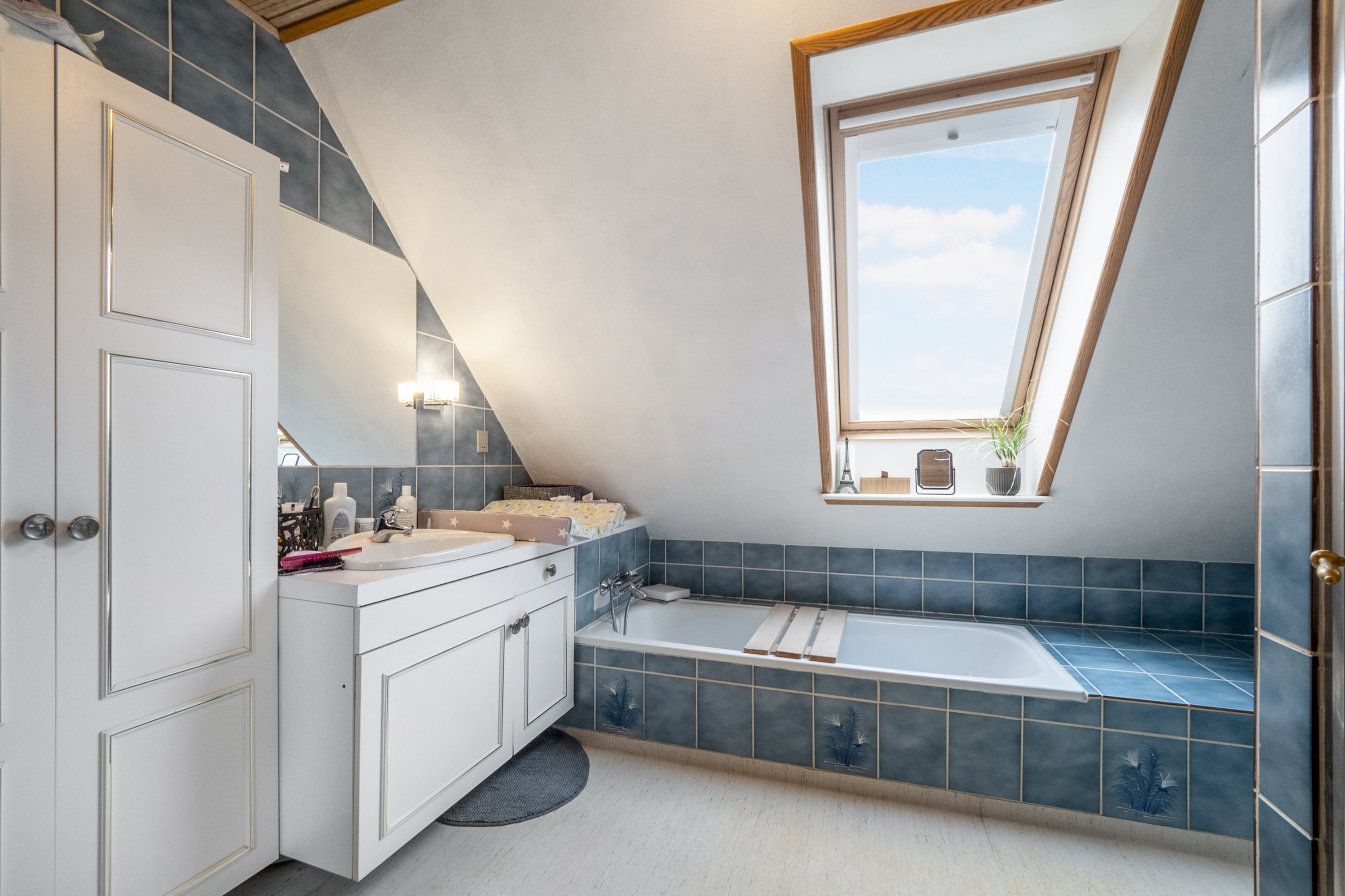 Fremhævet badeværelse billede i fuldskærmstilstand. Billede af Humlegårdvej 4, Krejbjerg, 7860 Spøttrup