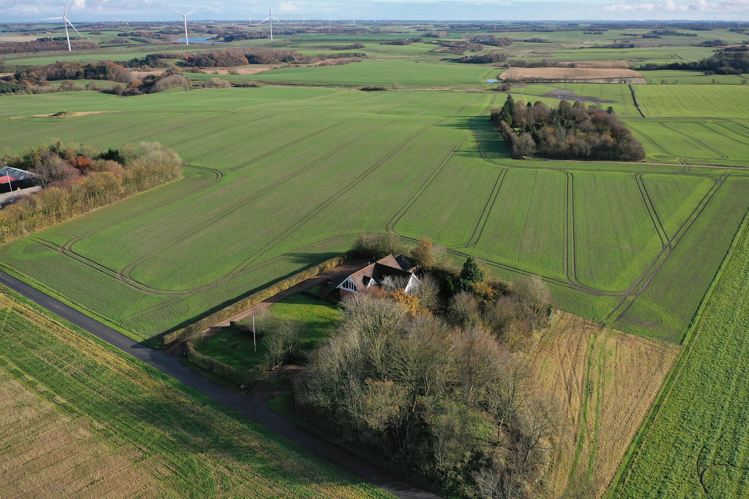 Fremhævet luftfoto billede i fuldskærmstilstand. Billede af Humlegårdvej 4, Krejbjerg, 7860 Spøttrup
