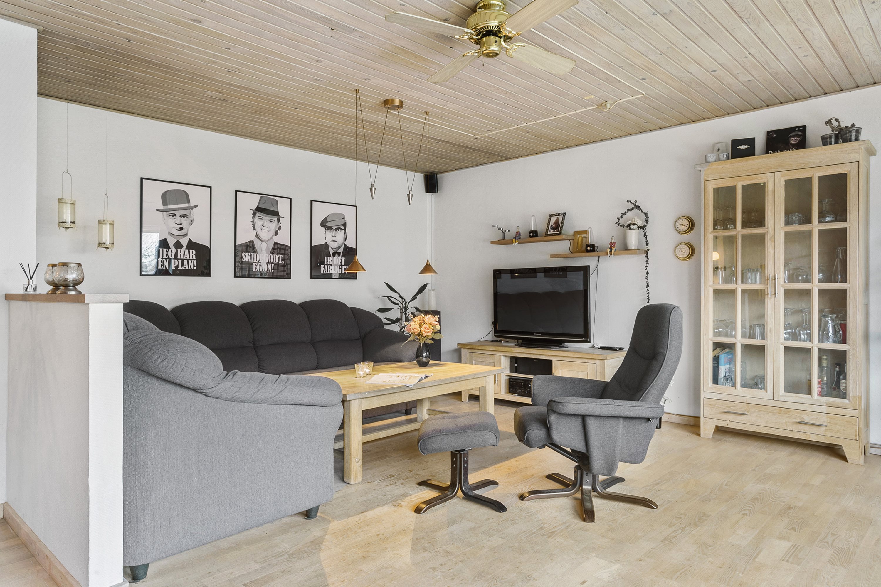 Fremhævet stue billede i fuldskærmstilstand. Billede af Hvide Hus 27, 6580 Vamdrup