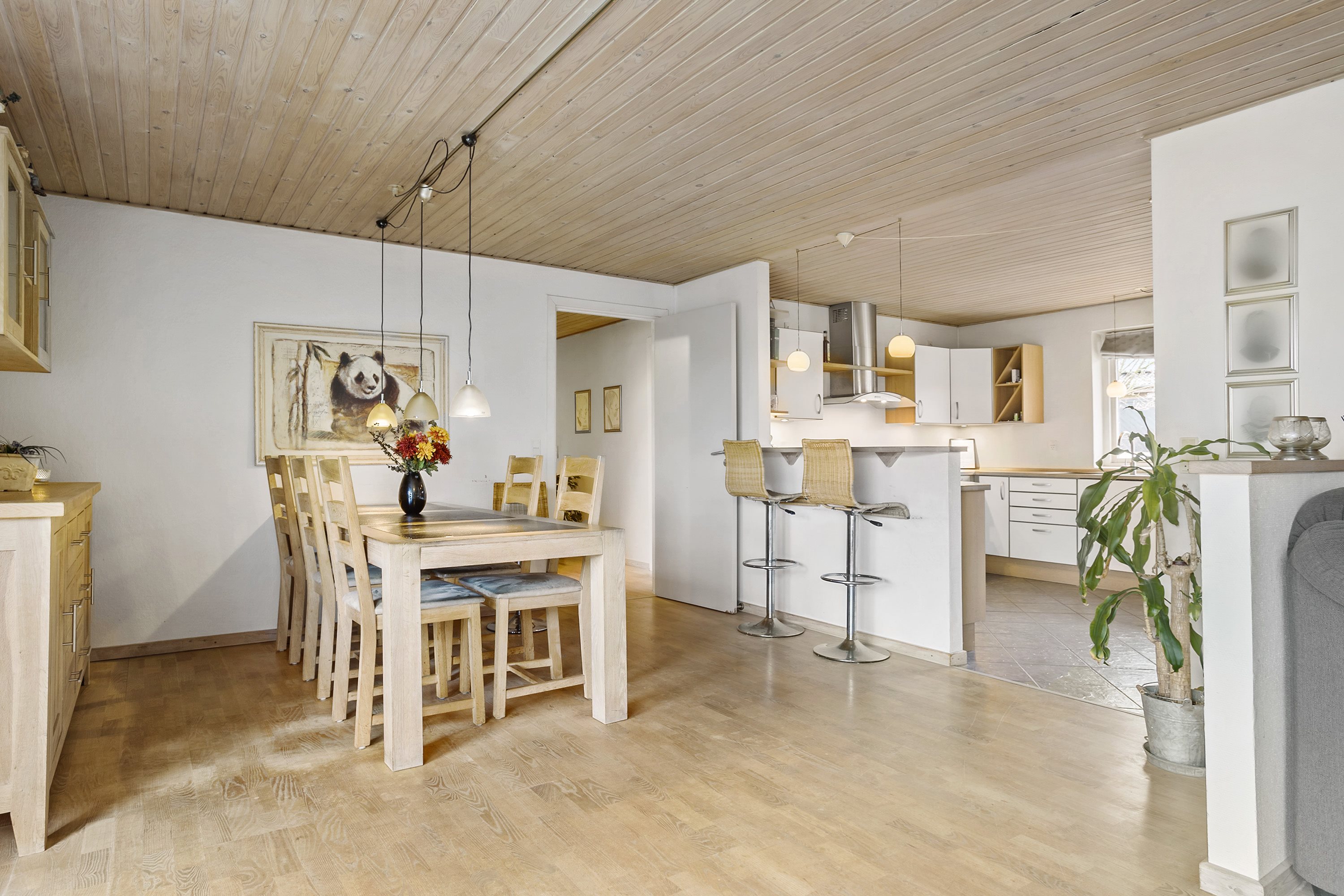 Fremhævet spisekøkken billede i fuldskærmstilstand. Billede af Hvide Hus 27, 6580 Vamdrup