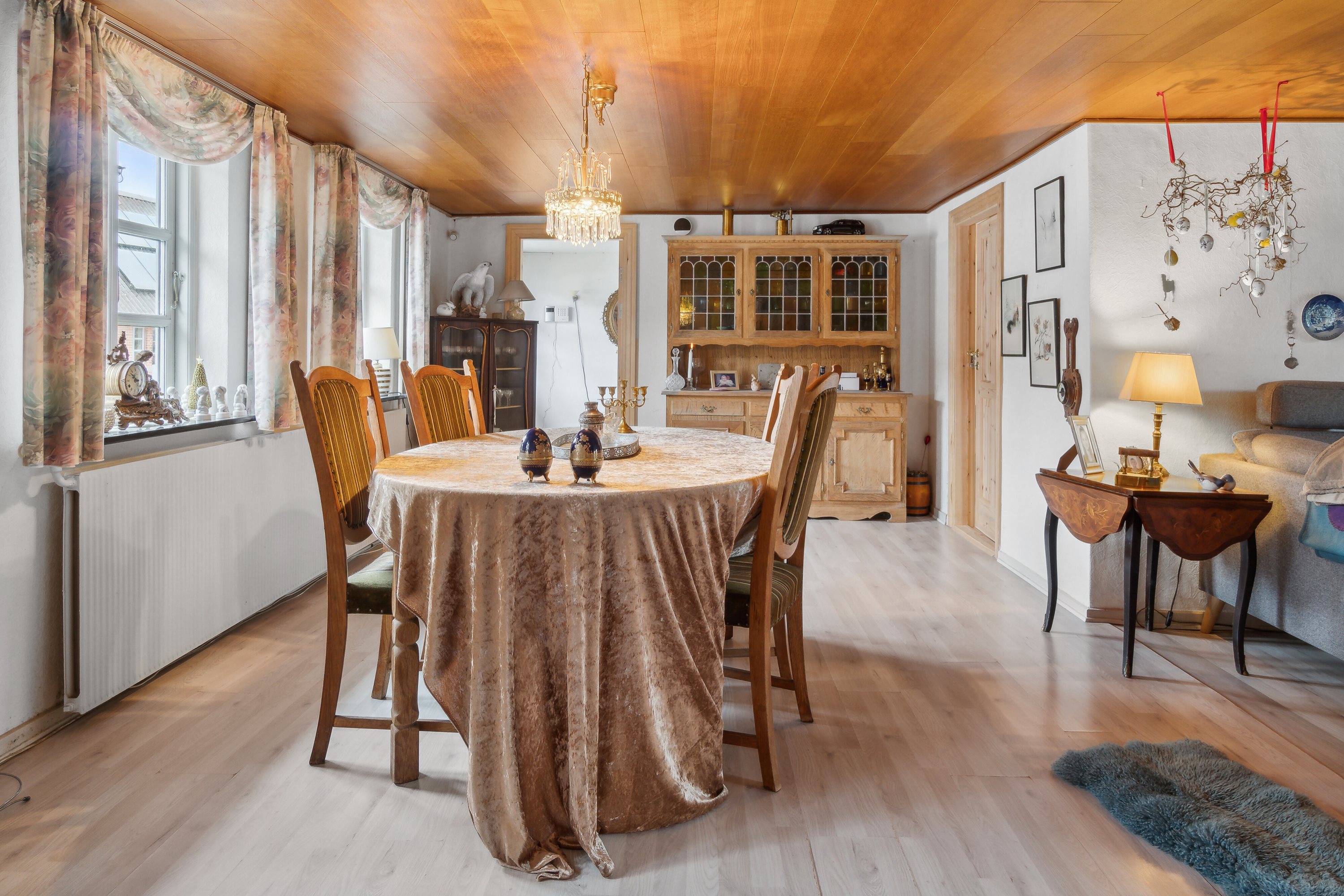 Fremhævet spisestue billede i fuldskærmstilstand. Billede af Birkevej 13, Løvskal, 8850 Bjerringbro