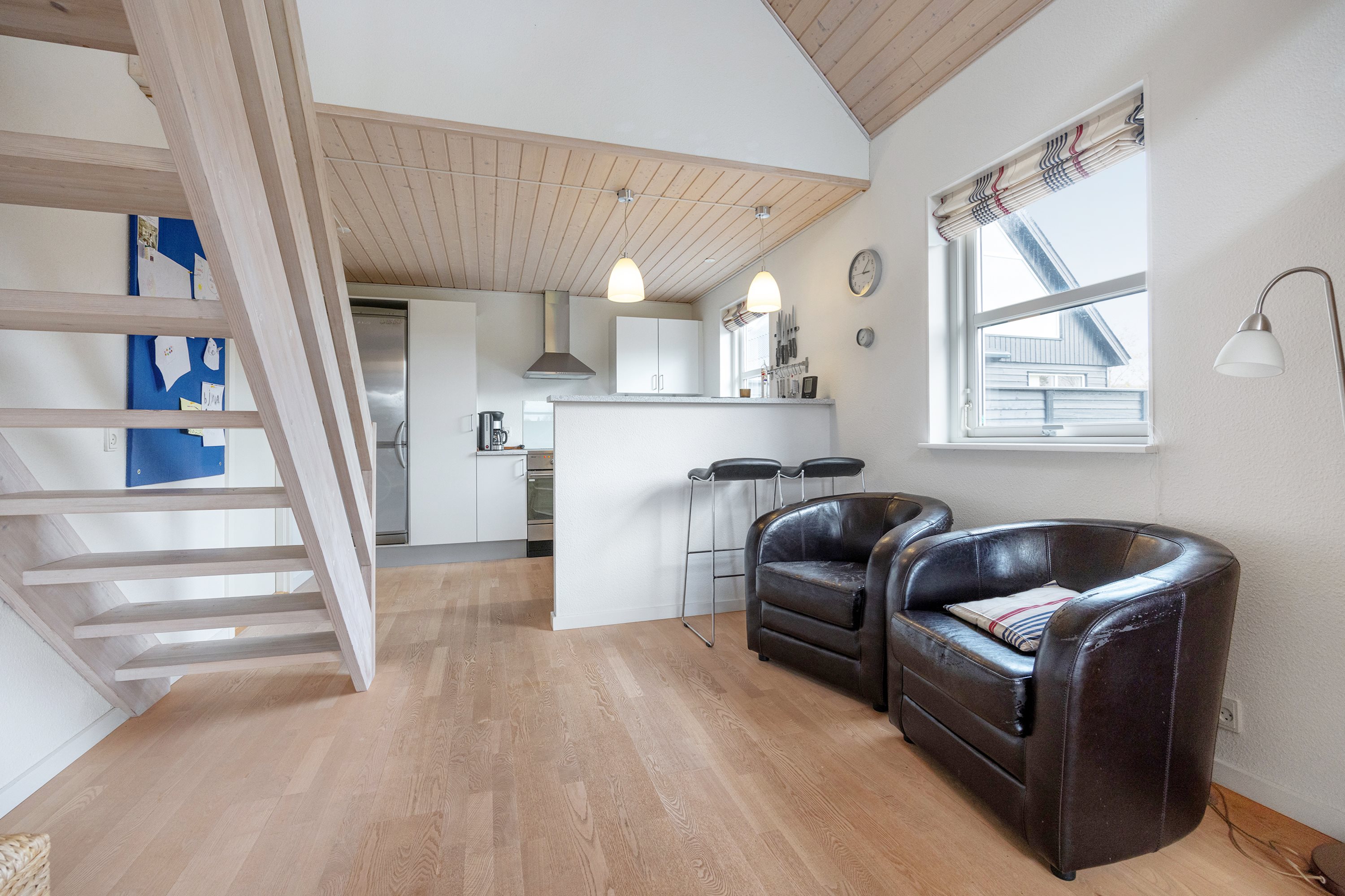 Fremhævet stue billede i fuldskærmstilstand. Billede af Golfvænget 3, Gatten, 9640 Farsø