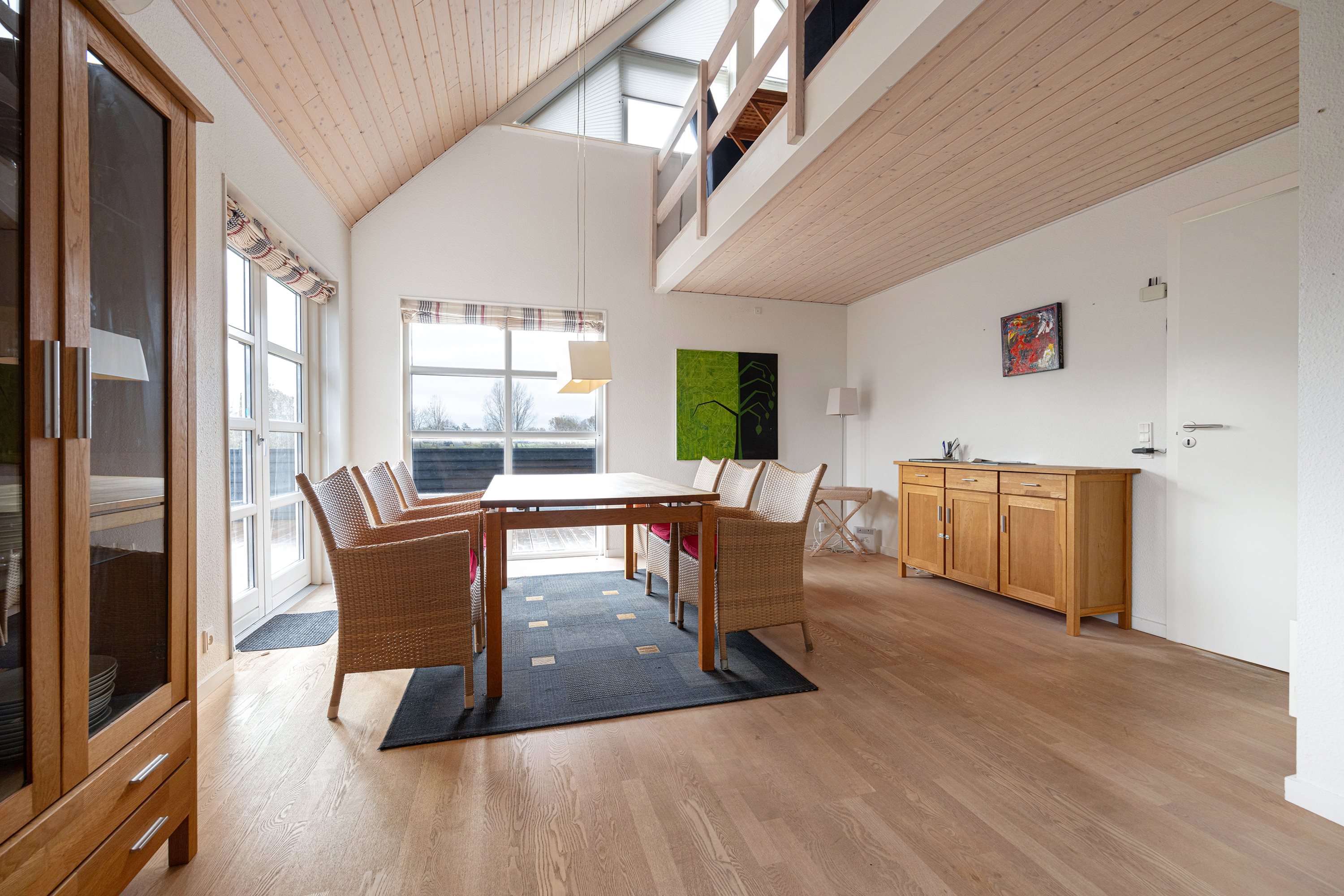 Fremhævet stue billede i fuldskærmstilstand. Billede af Golfvænget 3, Gatten, 9640 Farsø