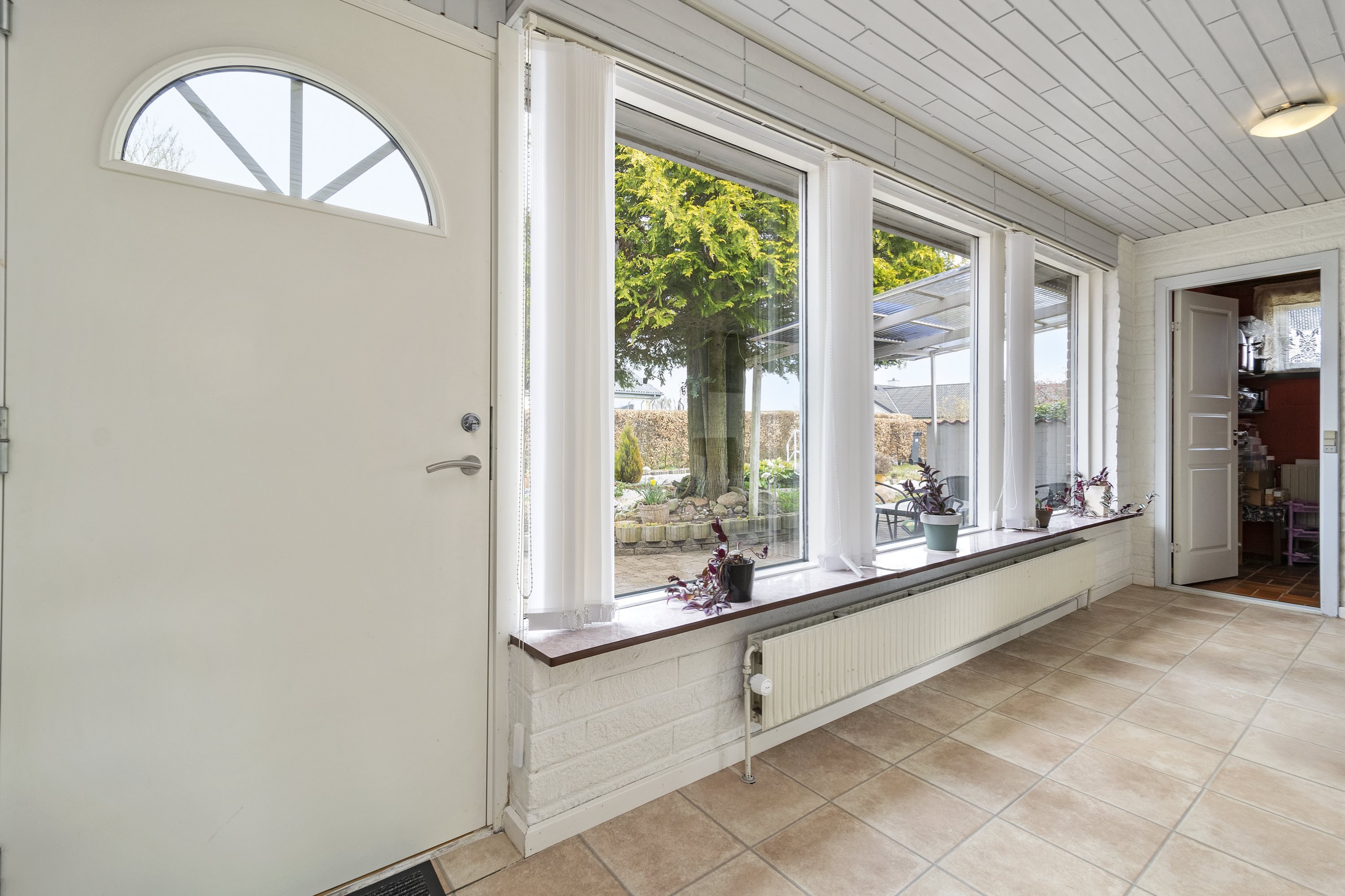 Fremhævet gang billede i fuldskærmstilstand. Billede af Gammelgårdsvej 24, 7321 Gadbjerg