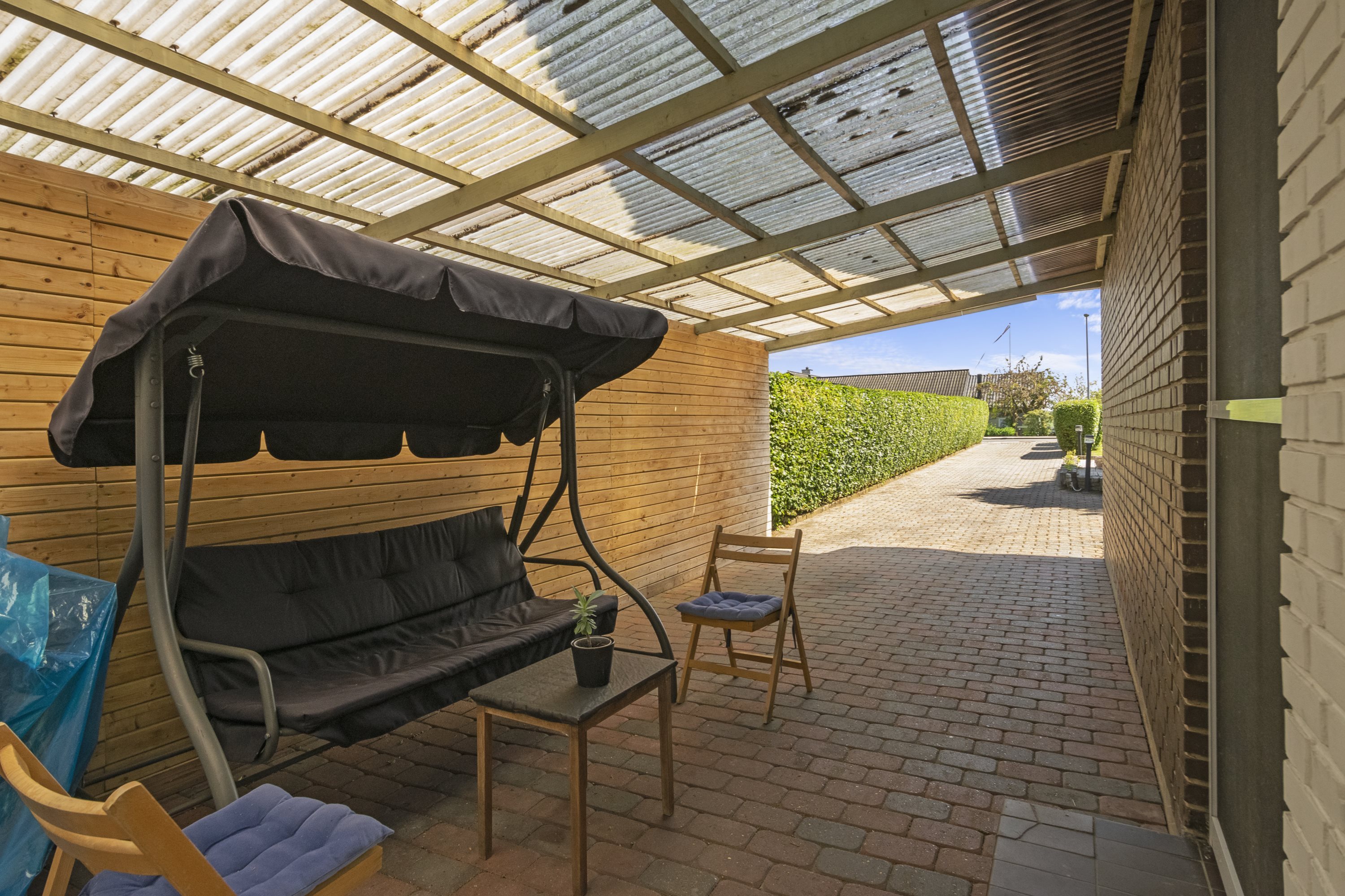 Fremhævet overdækket indgang billede i fuldskærmstilstand. Billede af Gammelgårdsvej 24, 7321 Gadbjerg