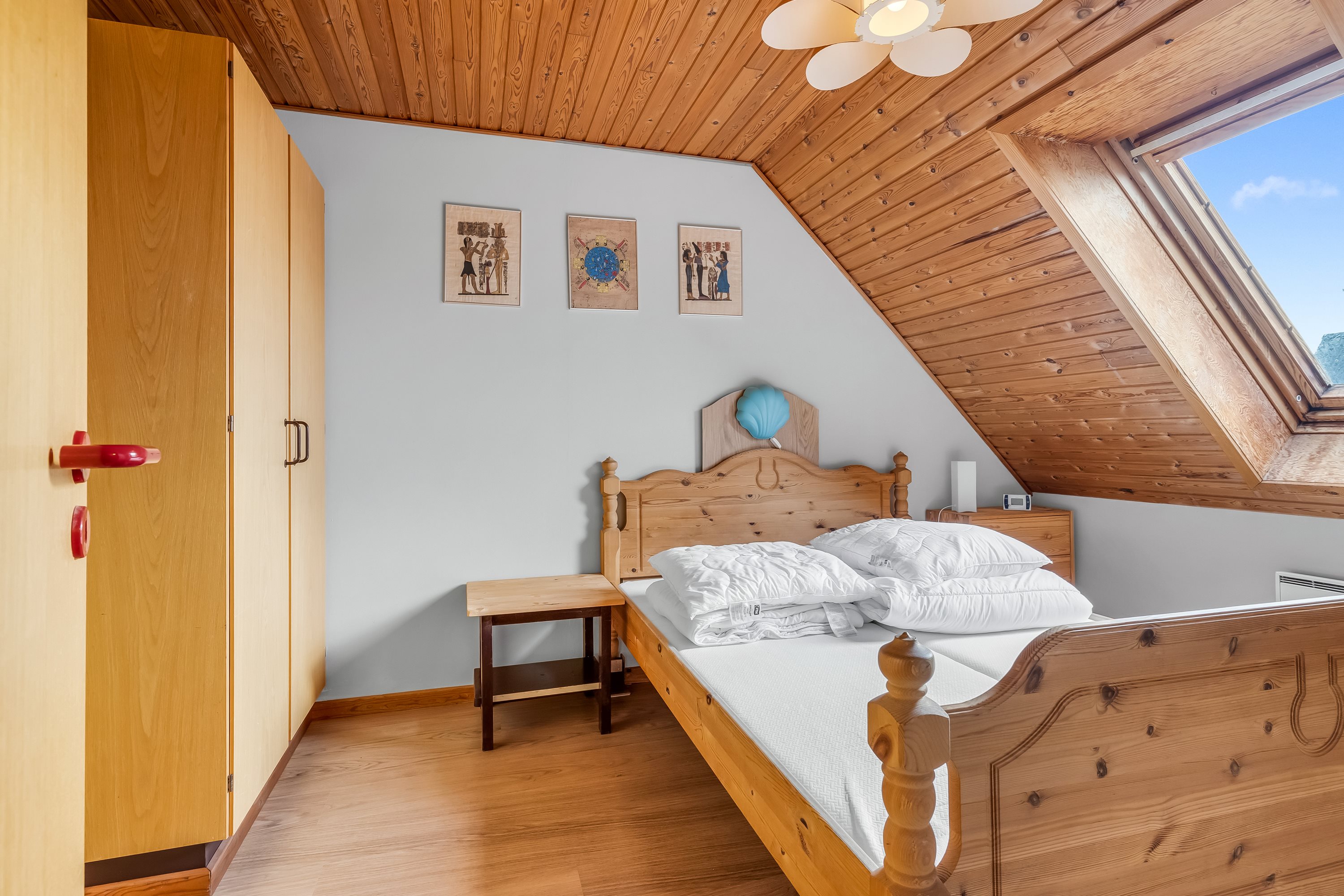 Fremhævet soveværelse billede i fuldskærmstilstand. Billede af Sprogøvej 48B, 7680 Thyborøn