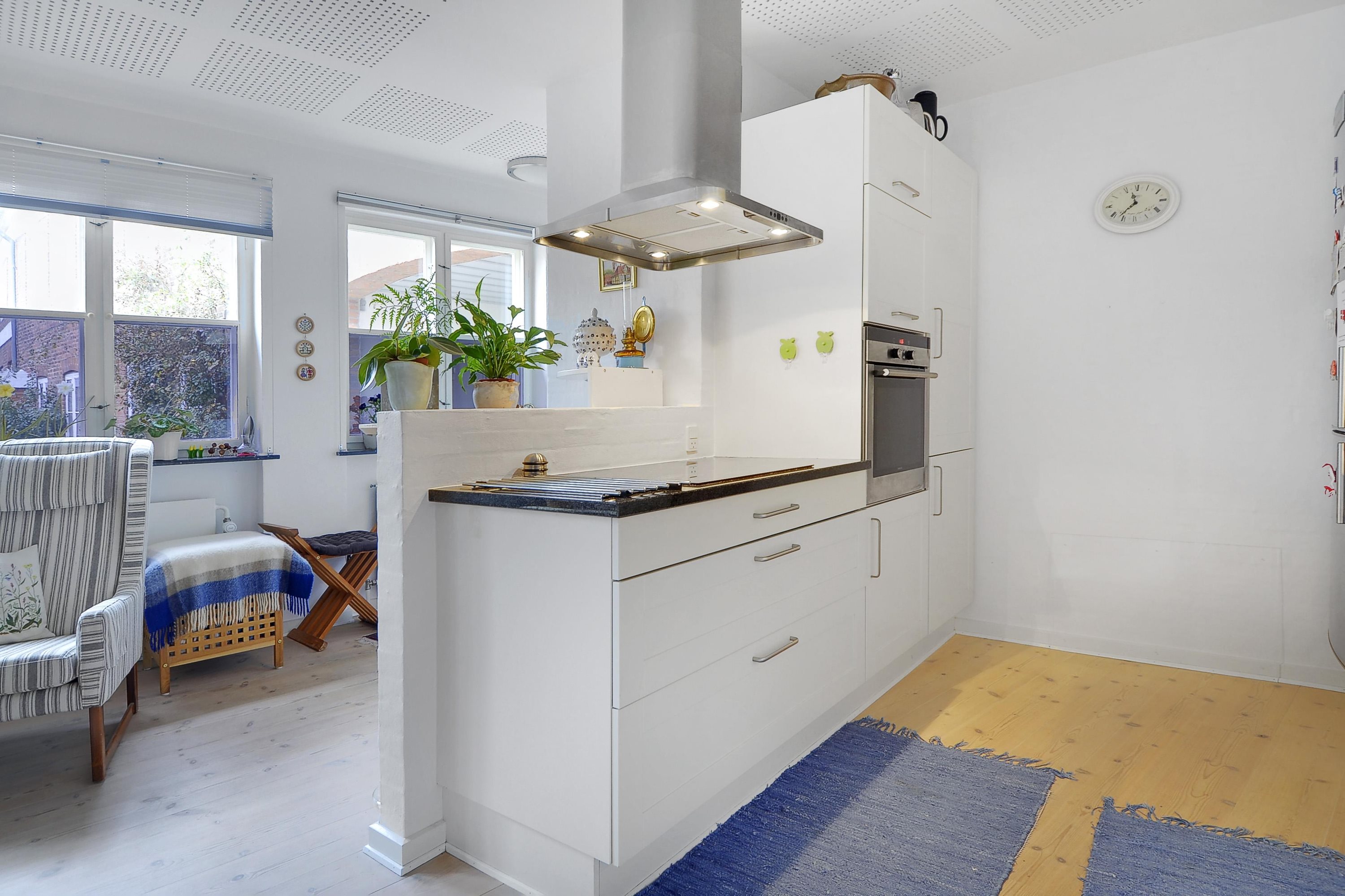 Fremhævet køkken billede i fuldskærmstilstand. Billede af Puggaardsgade 7C, 6760 Ribe