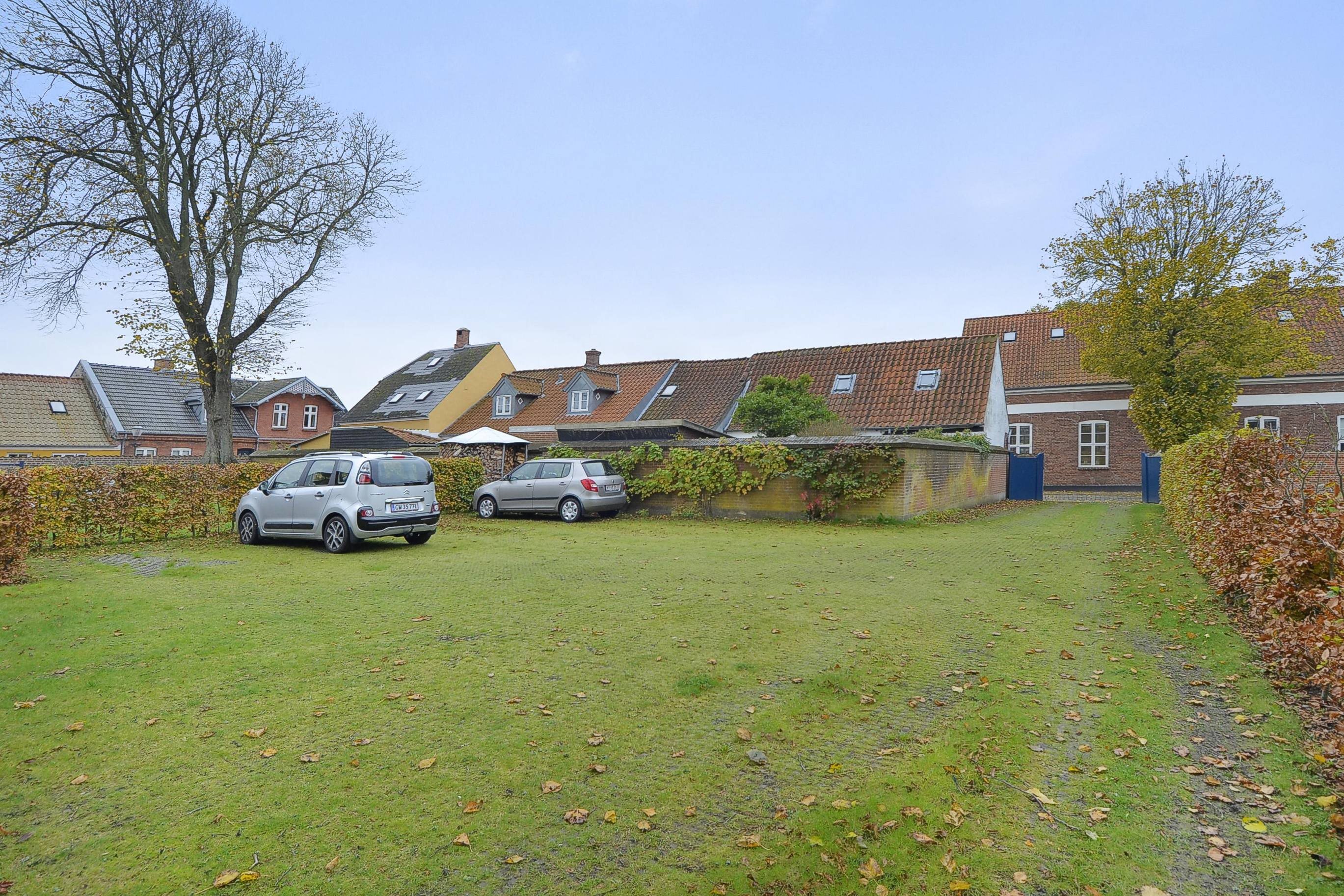 Fremhævet parkeringsplads billede i fuldskærmstilstand. Billede af Puggaardsgade 7C, 6760 Ribe