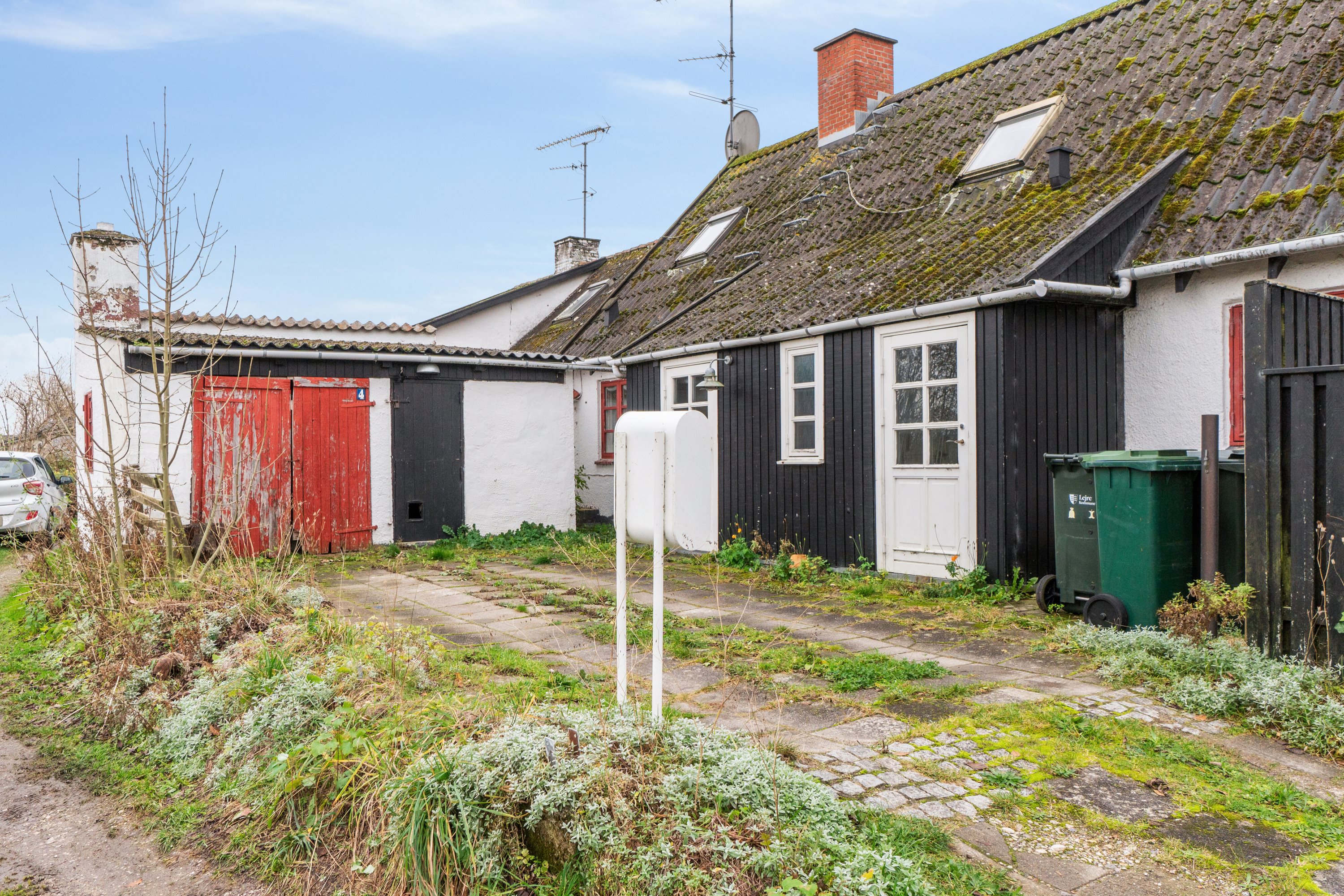 Fremhævet set fra vejen billede i fuldskærmstilstand. Billede af Herslev Kærvej 4, Herslev, 4000 Roskilde