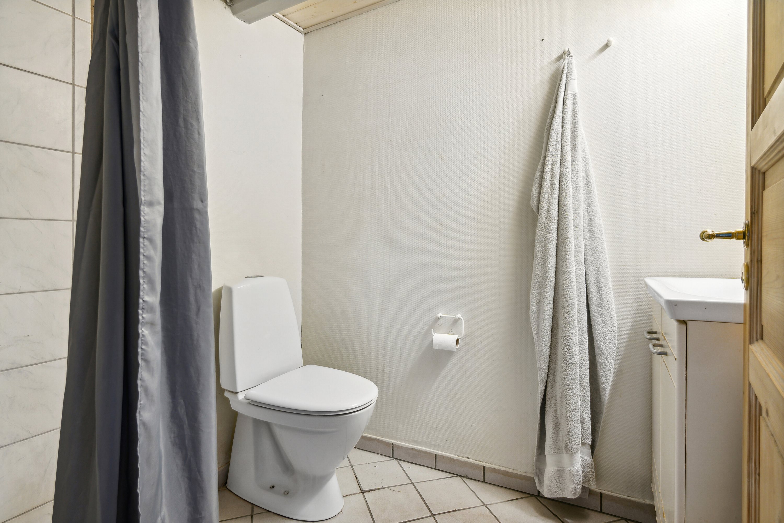 Fremhævet badeværelse billede i fuldskærmstilstand. Billede af Herslev Kærvej 4, Herslev, 4000 Roskilde