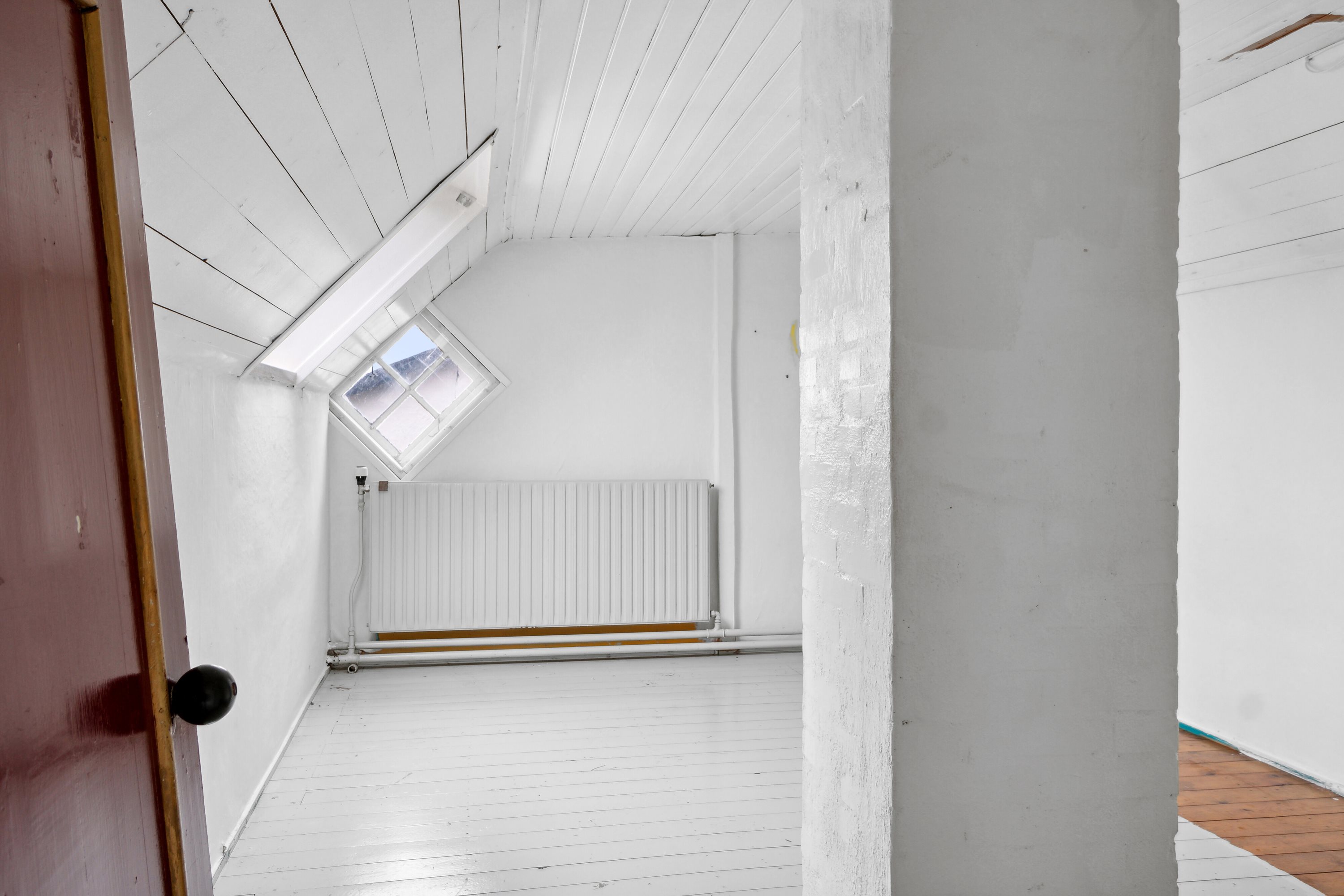 Fremhævet værelse billede i fuldskærmstilstand. Billede af Herslev Kærvej 4, Herslev, 4000 Roskilde