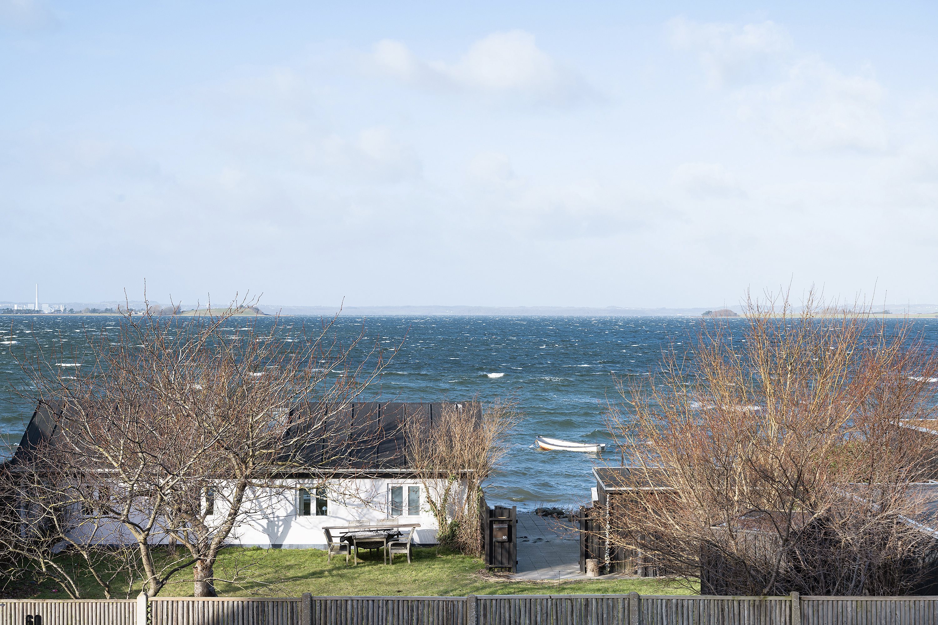 Miniaturebillede 2: udsigt. Billede af Holmbjergvej 83, Knebelbro, 8420 Knebel