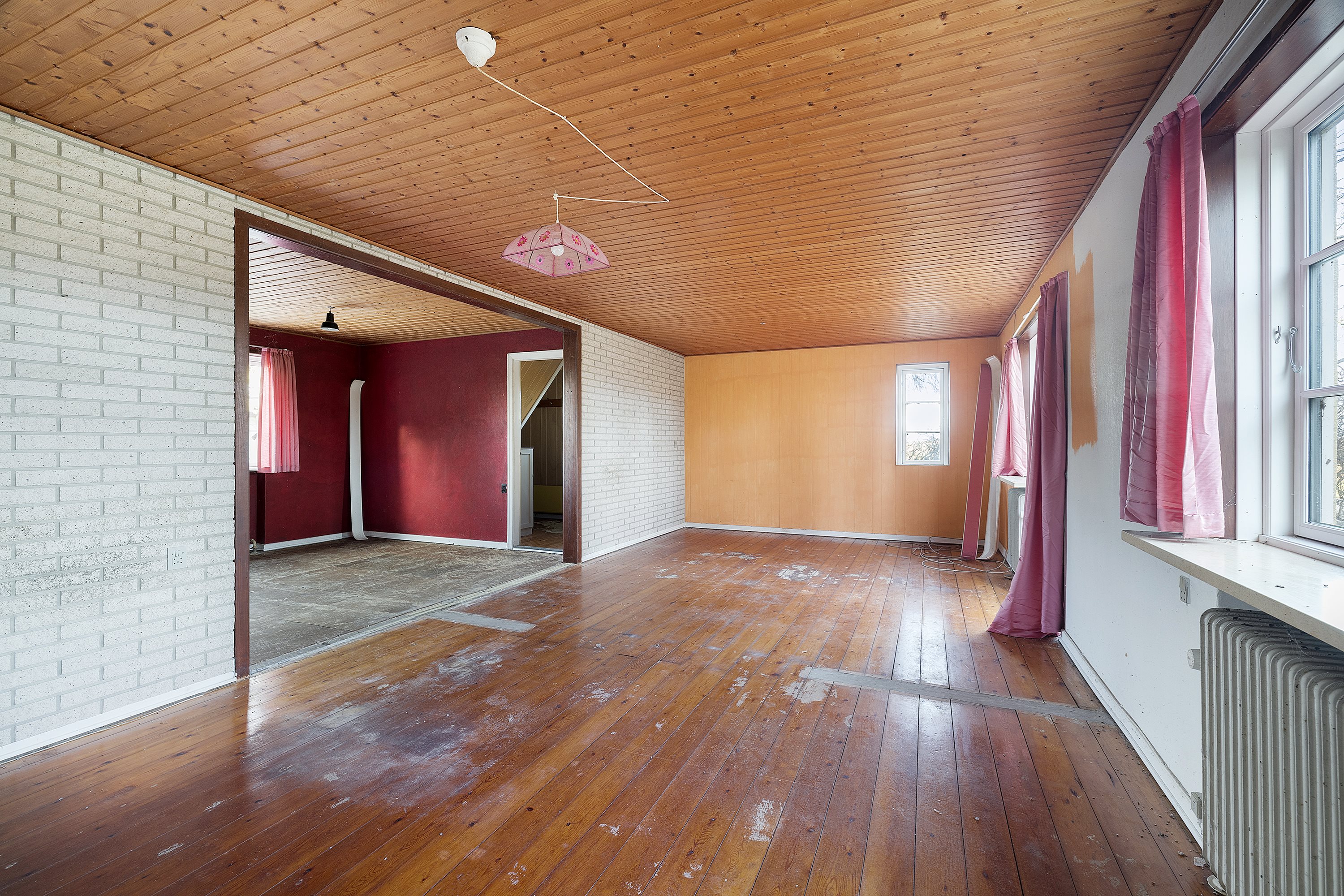 Fremhævet stue billede i fuldskærmstilstand. Billede af Gudøgyden 6, Sønderby Bj, 5631 Ebberup