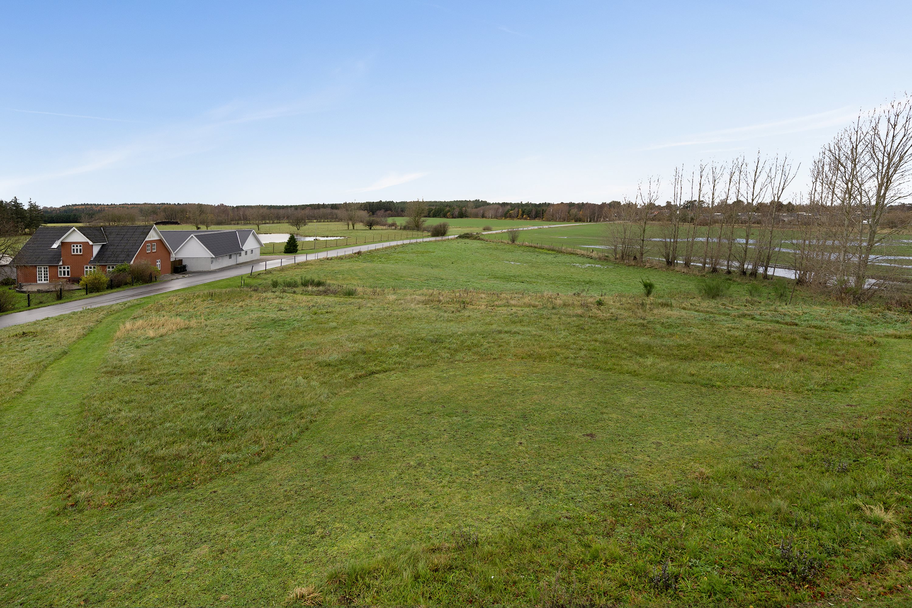 Fremhævet ejendommen billede i fuldskærmstilstand. Billede af Stendalen 1, Bønnerup Strand, 8585 Glesborg