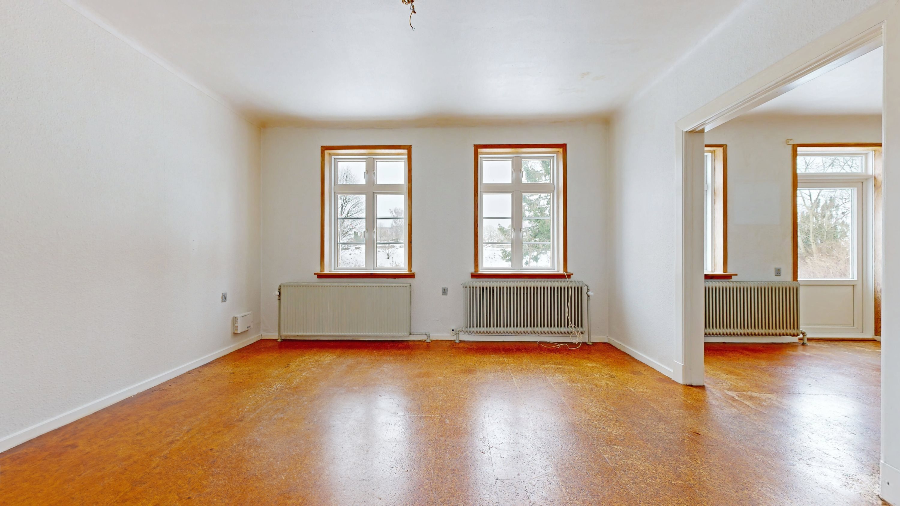 Fremhævet andet billede i fuldskærmstilstand. Billede af Kirkestien 6 + 8, Kvorning, 8830 Tjele