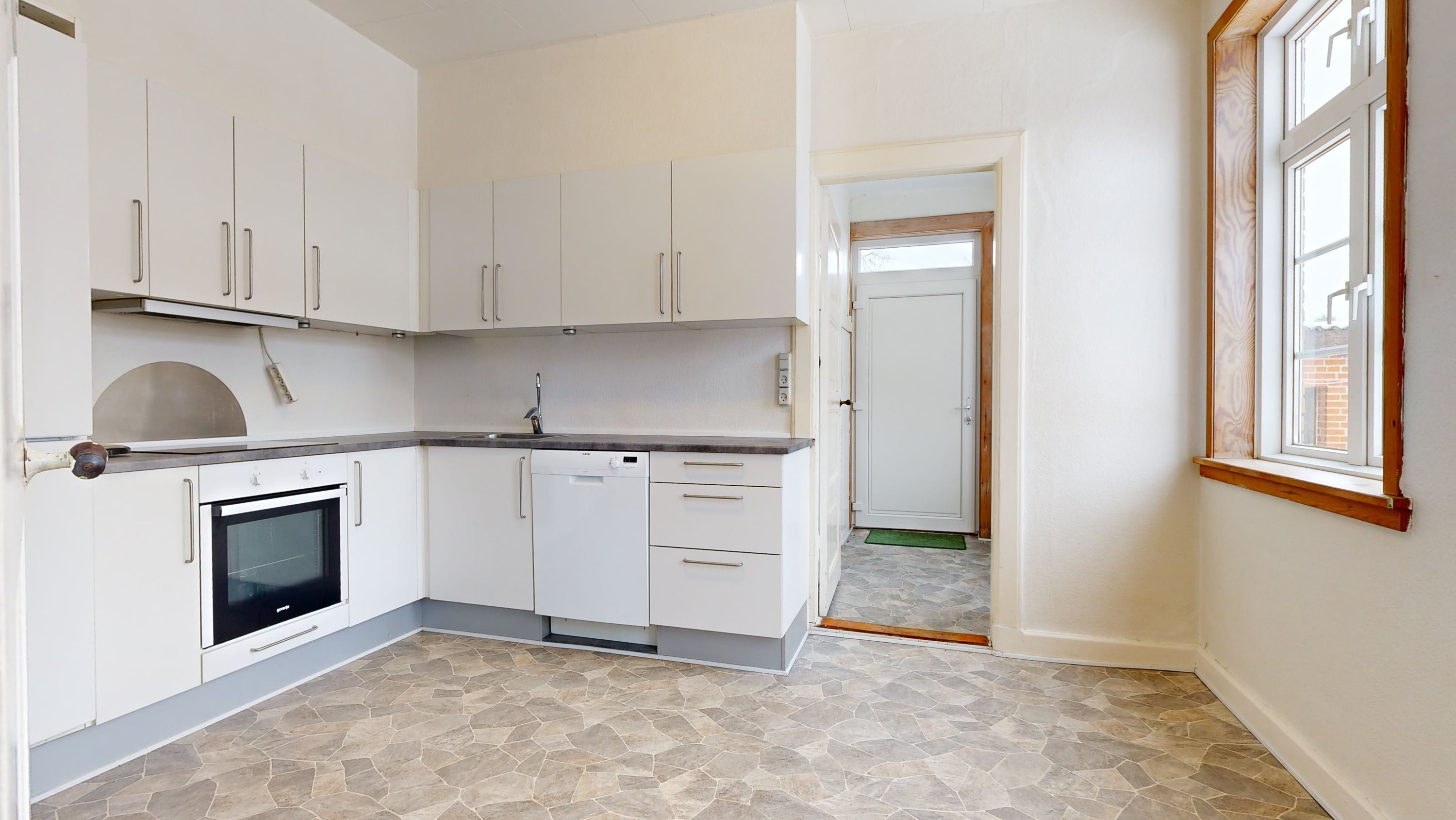 Fremhævet andet billede i fuldskærmstilstand. Billede af Kirkestien 6 + 8, Kvorning, 8830 Tjele