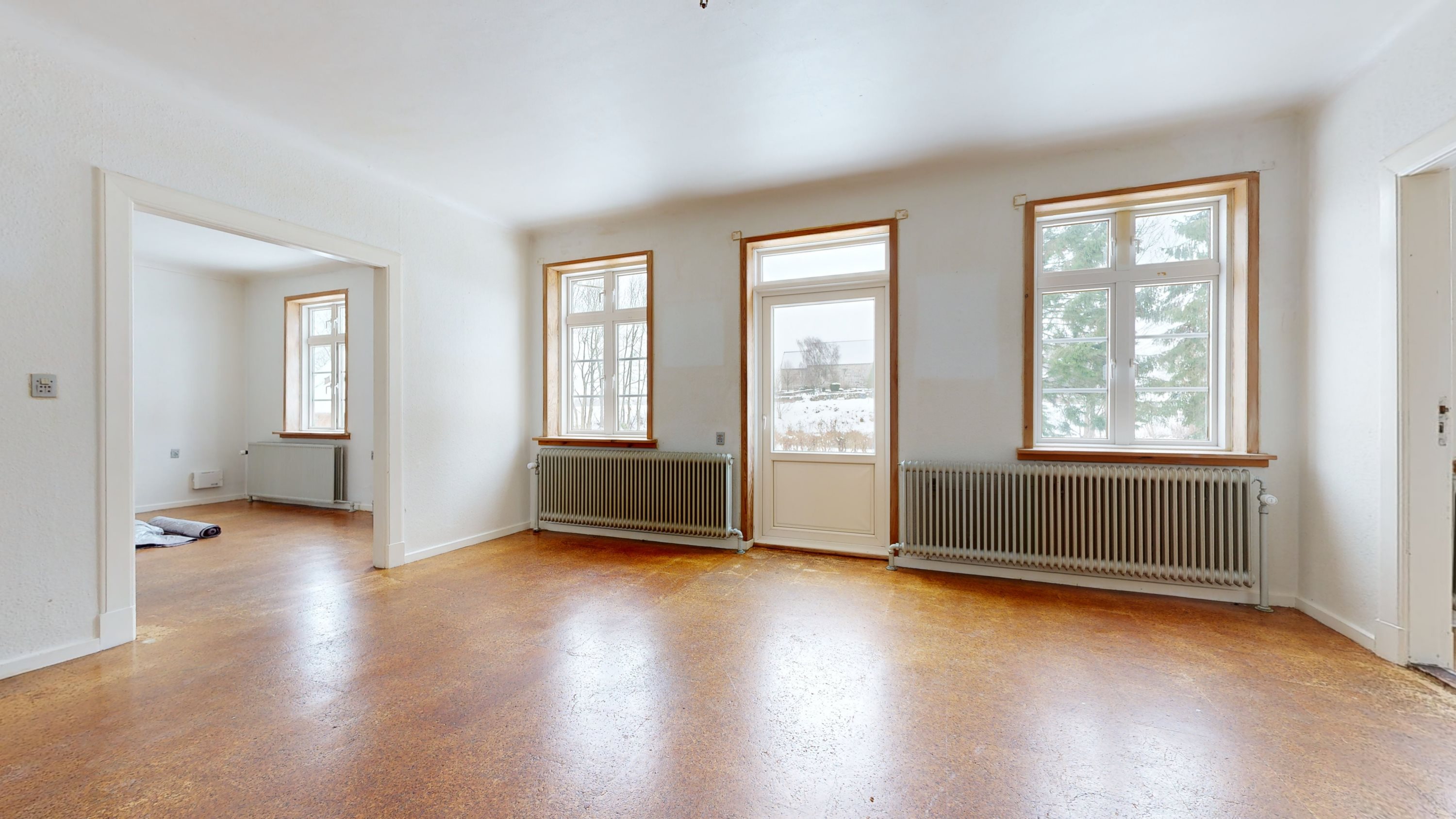 Fremhævet andet billede i fuldskærmstilstand. Billede af Kirkestien 6 + 8, Kvorning, 8830 Tjele