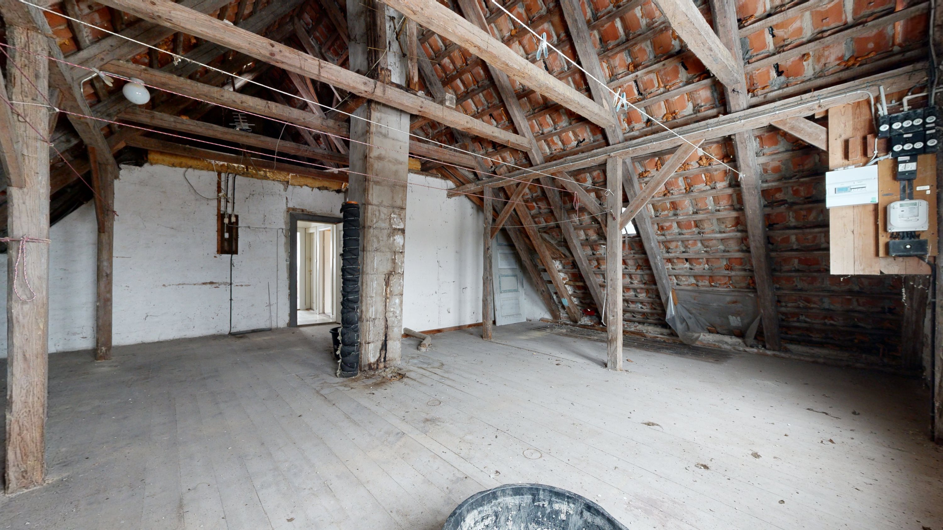 Fremhævet andet billede i fuldskærmstilstand. Billede af Kirkestien 6 + 8, Kvorning, 8830 Tjele