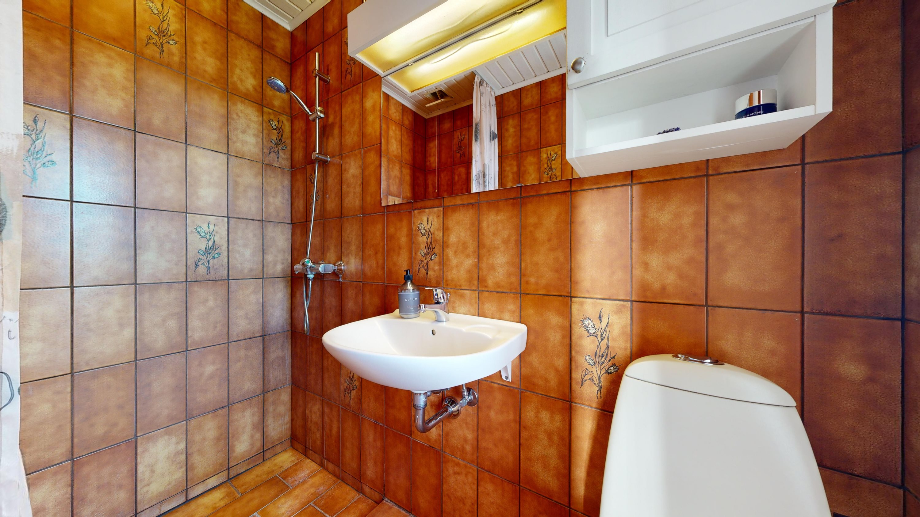 Fremhævet badeværelse billede i fuldskærmstilstand. Billede af Vestervænget 3, 8832 Skals