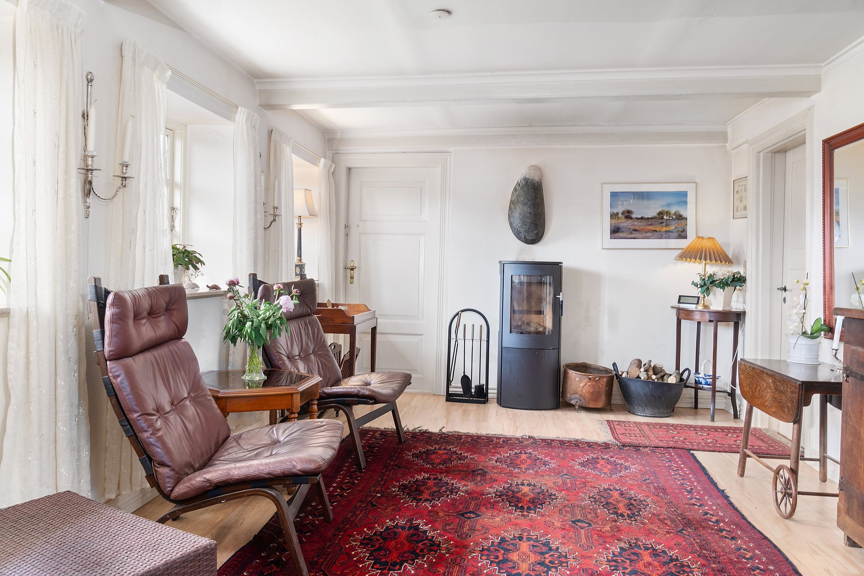 Fremhævet stue billede i fuldskærmstilstand. Billede af Sinebjergvej 9, Bjerne, 5600 Faaborg