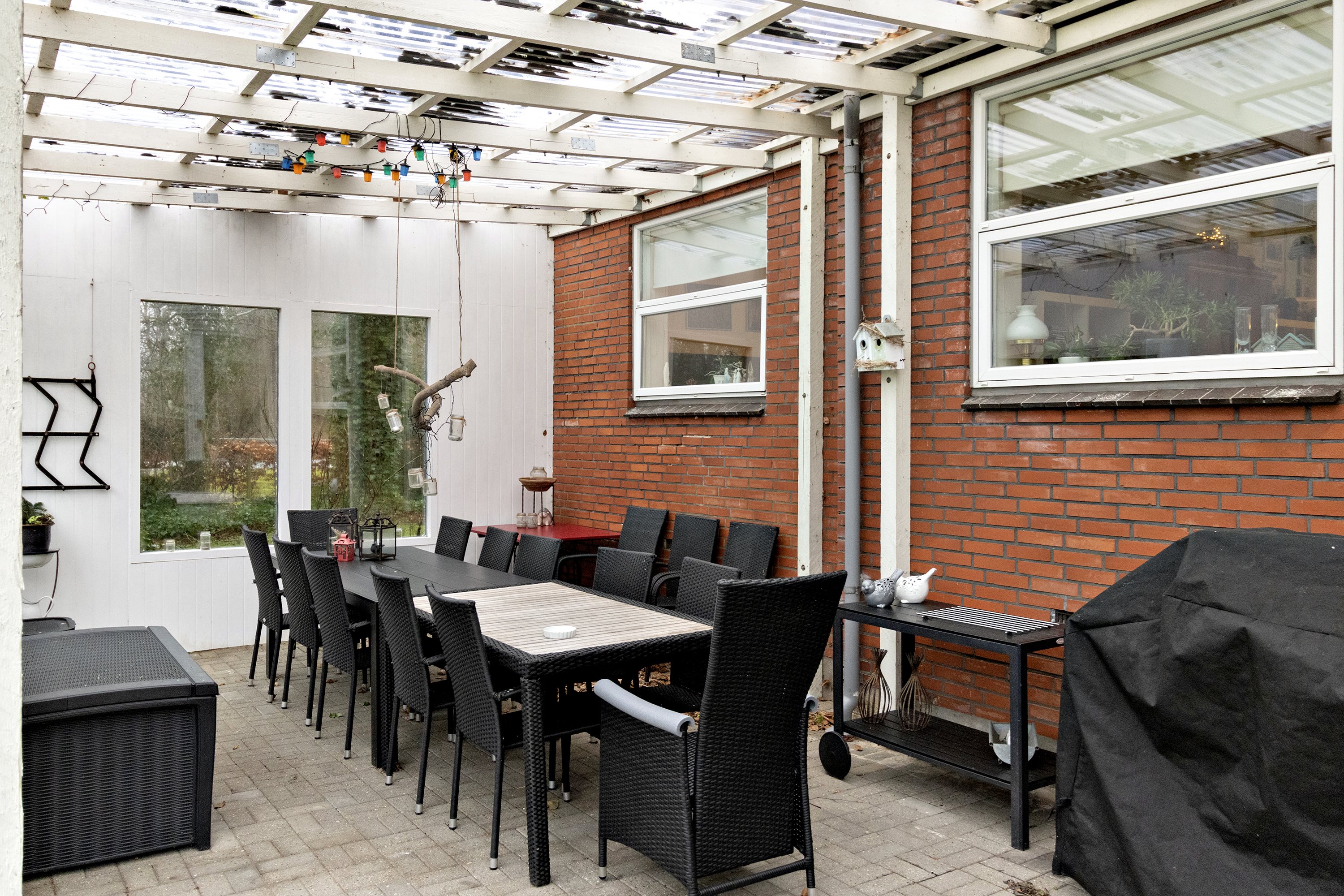 Fremhævet terrasse billede i fuldskærmstilstand. Billede af Ribevej 65, Hviding, 6760 Ribe