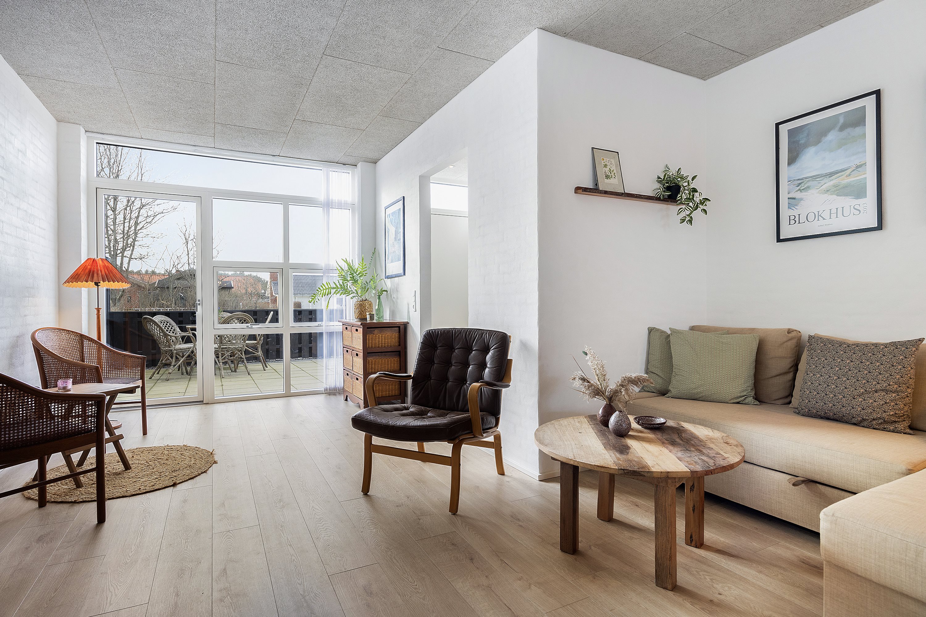 Fremhævet stue billede i fuldskærmstilstand. Billede af Hunetorpvej 33A, 9492 Blokhus