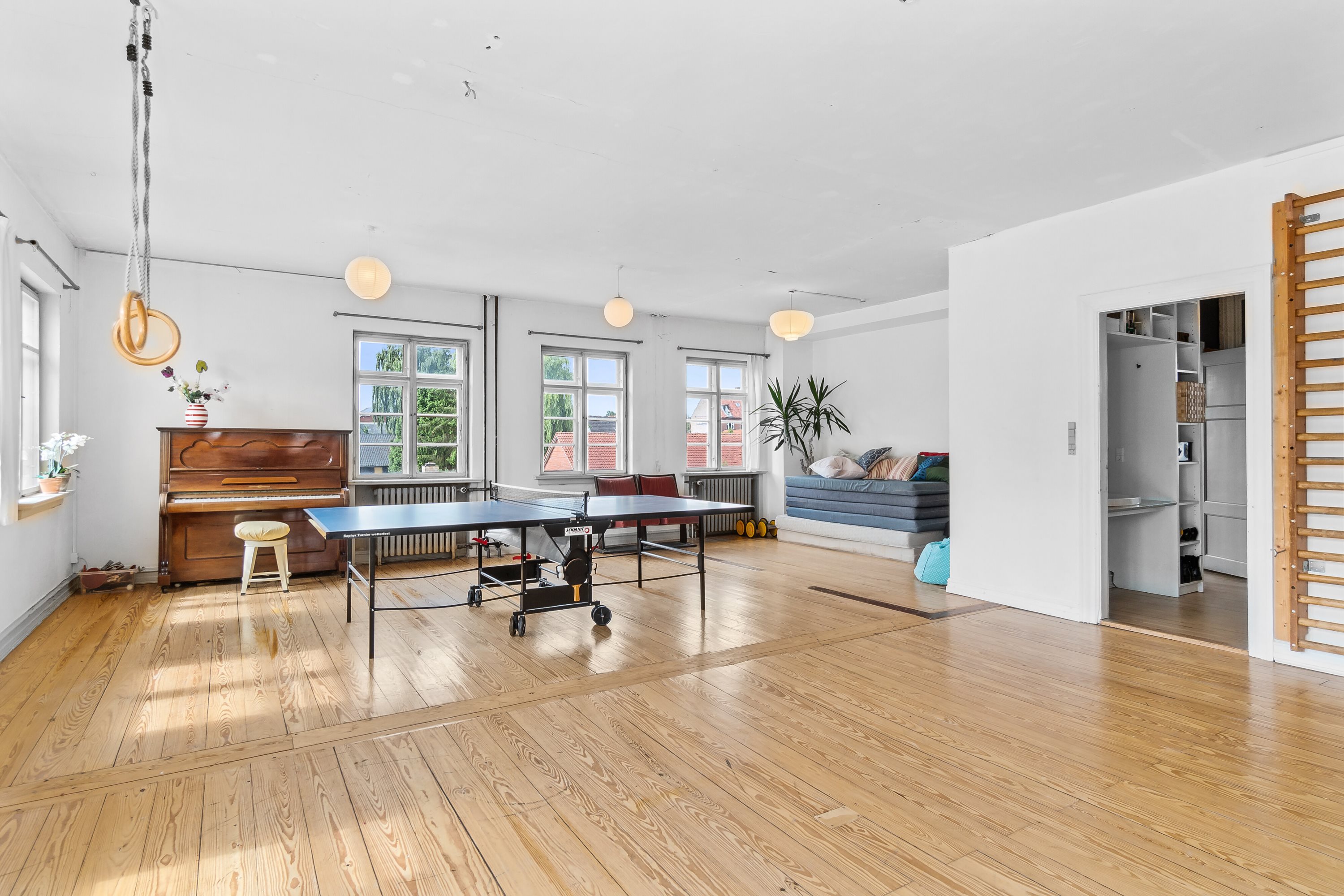 Fremhævet værelse billede i fuldskærmstilstand. Billede af Skolevej 7, Glamsbjerg by, 5620 Glamsbjerg