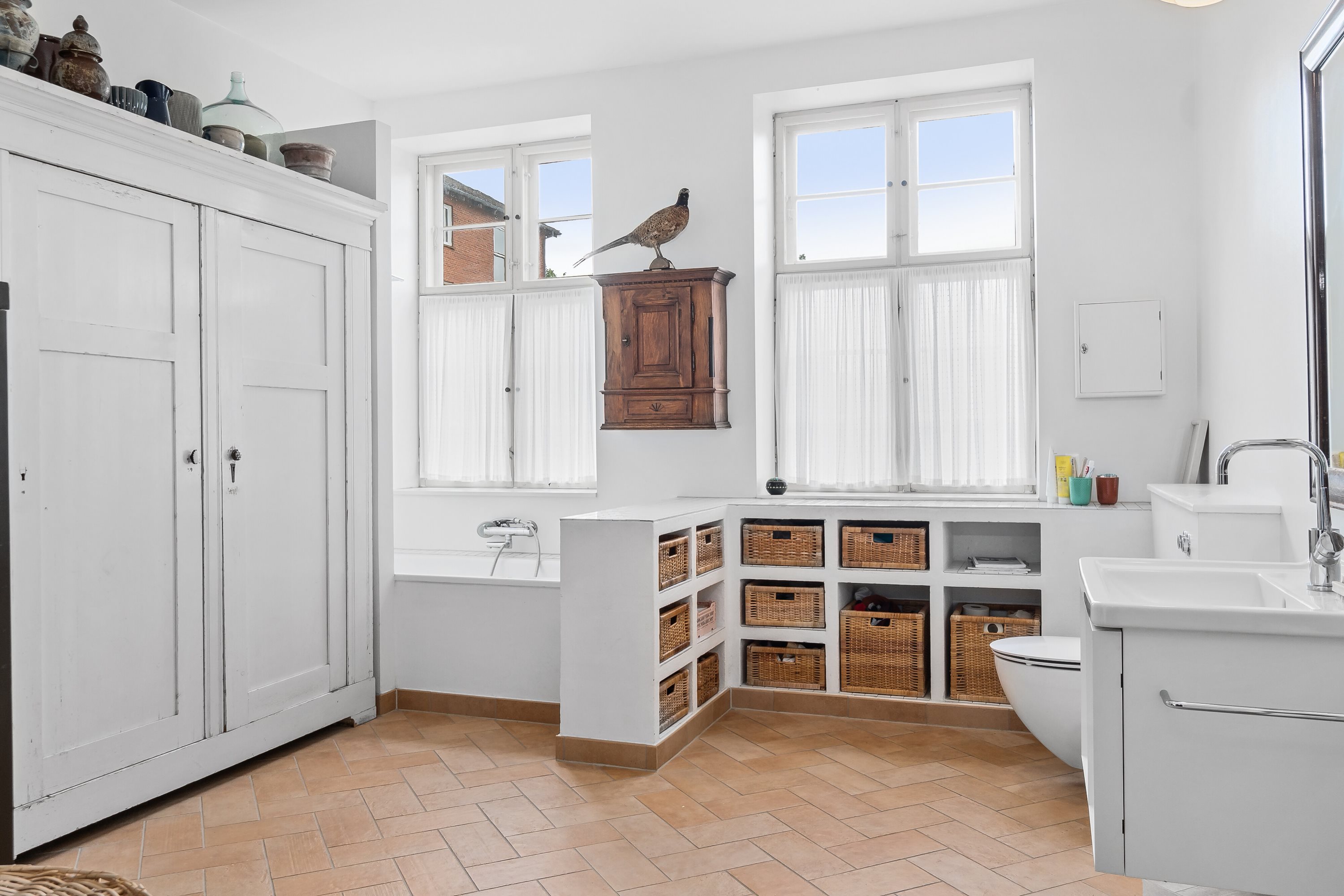 Fremhævet badeværelse billede i fuldskærmstilstand. Billede af Skolevej 7, Glamsbjerg by, 5620 Glamsbjerg