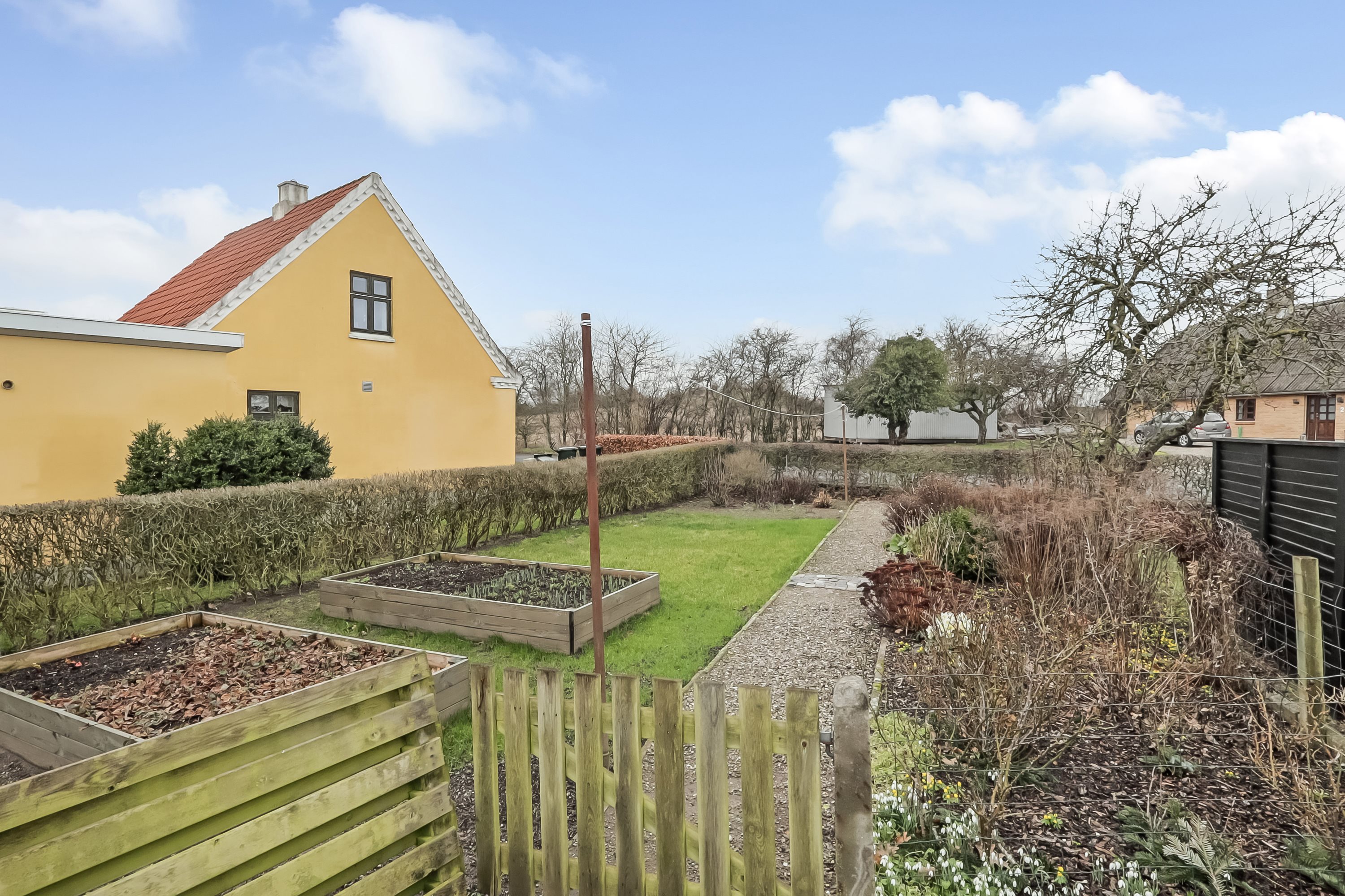 Fremhævet ejendommen billede i fuldskærmstilstand. Billede af Grønnegaardsvej 1, Sdr Longelse, 5900 Rudkøbing