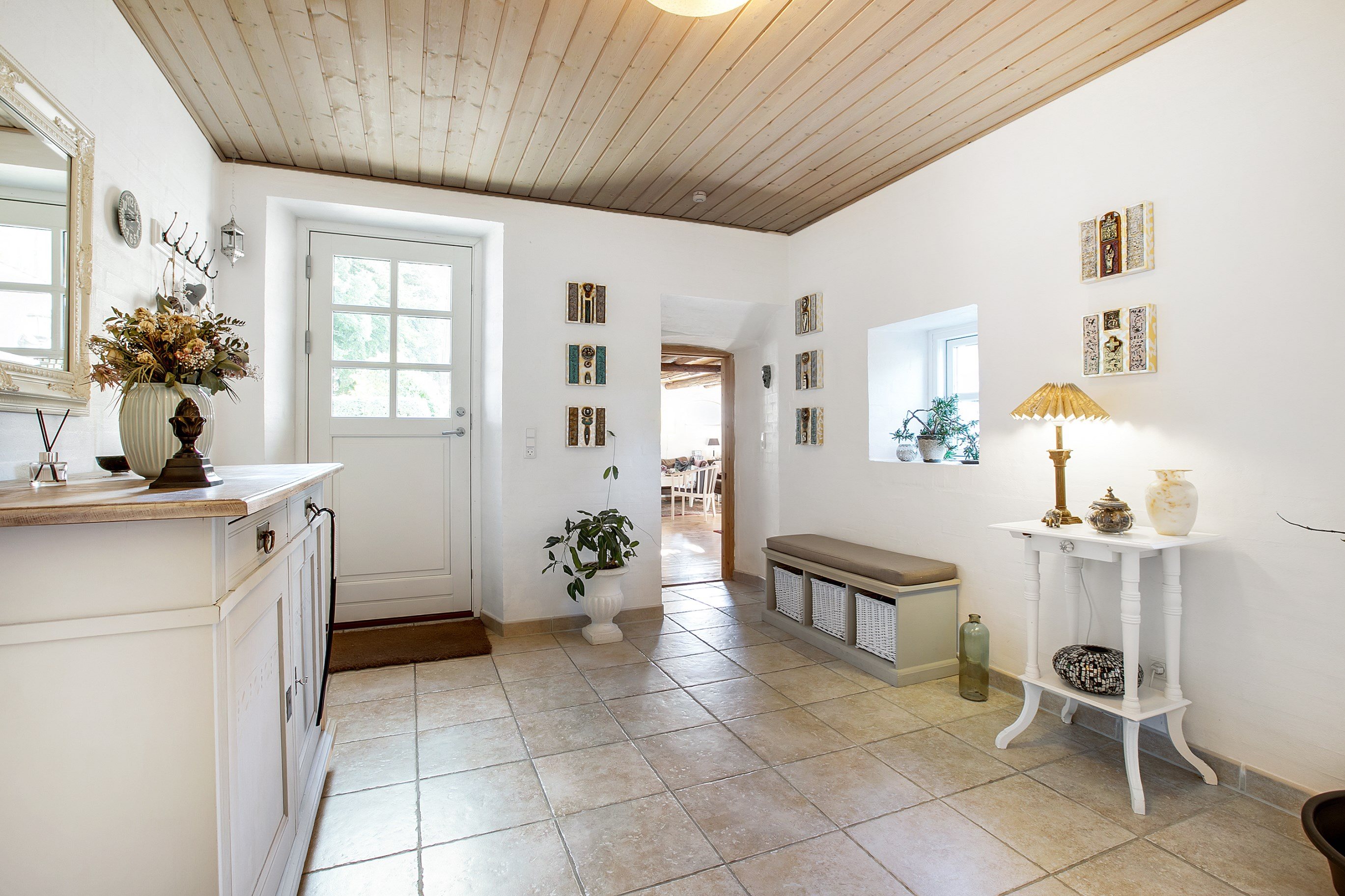 Fremhævet andet billede i fuldskærmstilstand. Billede af Risrækken 1, Skårup, 9610 Nørager