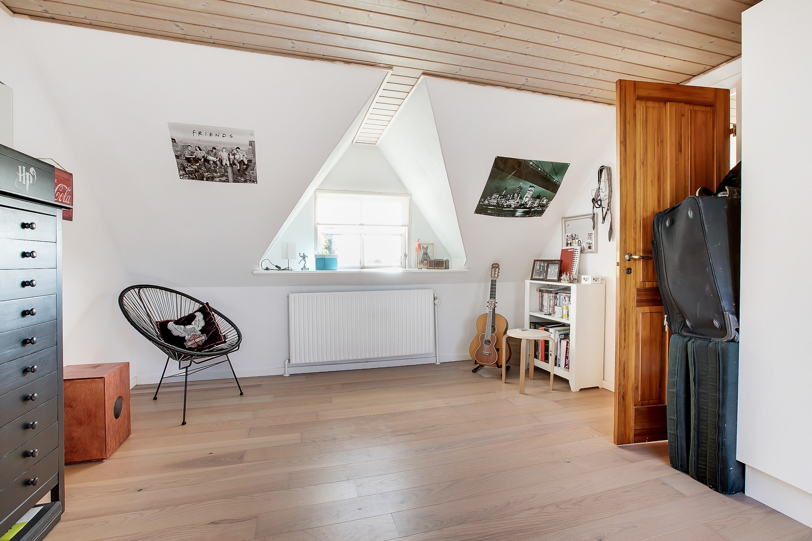 Fremhævet andet billede i fuldskærmstilstand. Billede af Risrækken 1, Skårup, 9610 Nørager