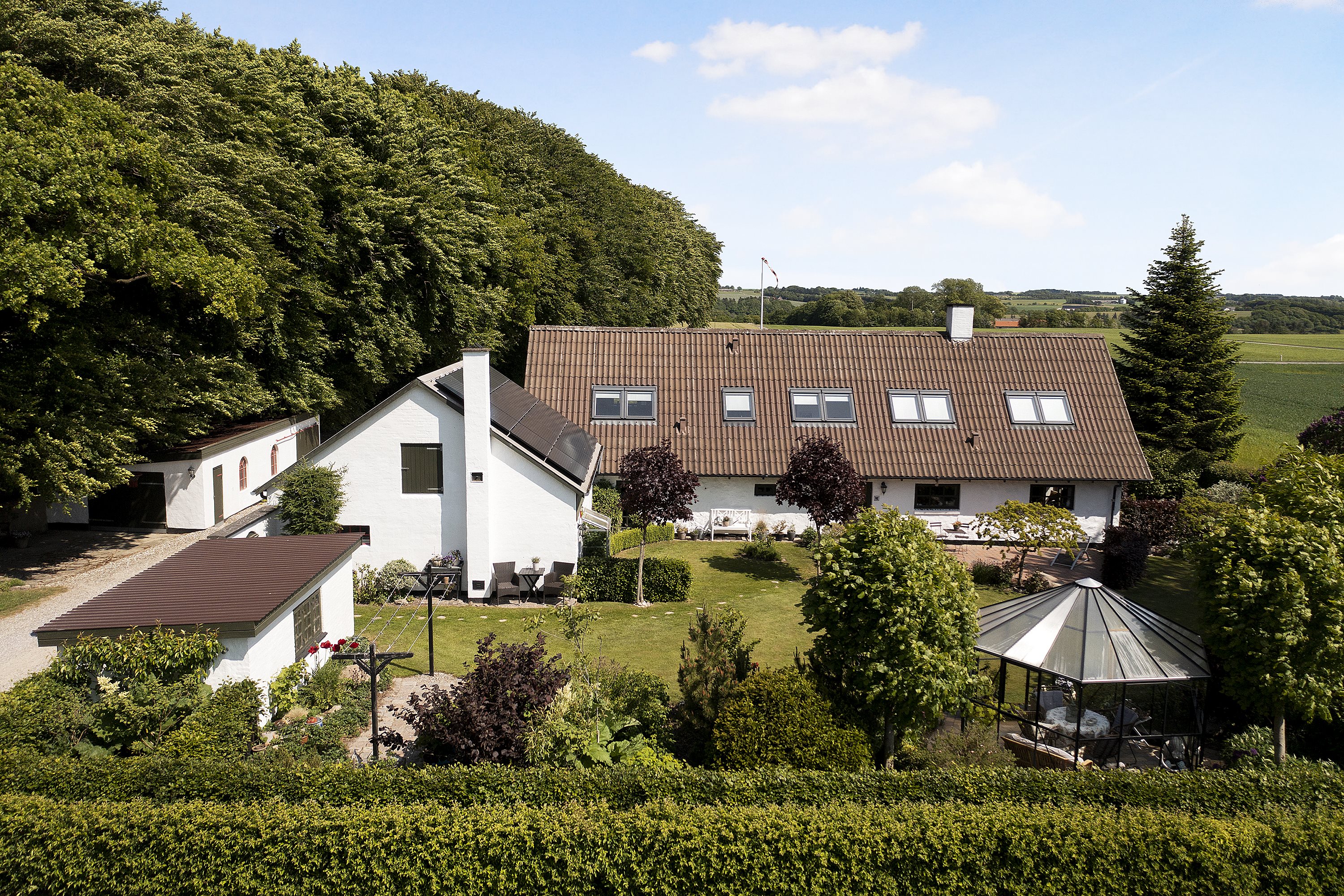 Fremhævet andet billede i fuldskærmstilstand. Billede af Risrækken 1, Skårup, 9610 Nørager