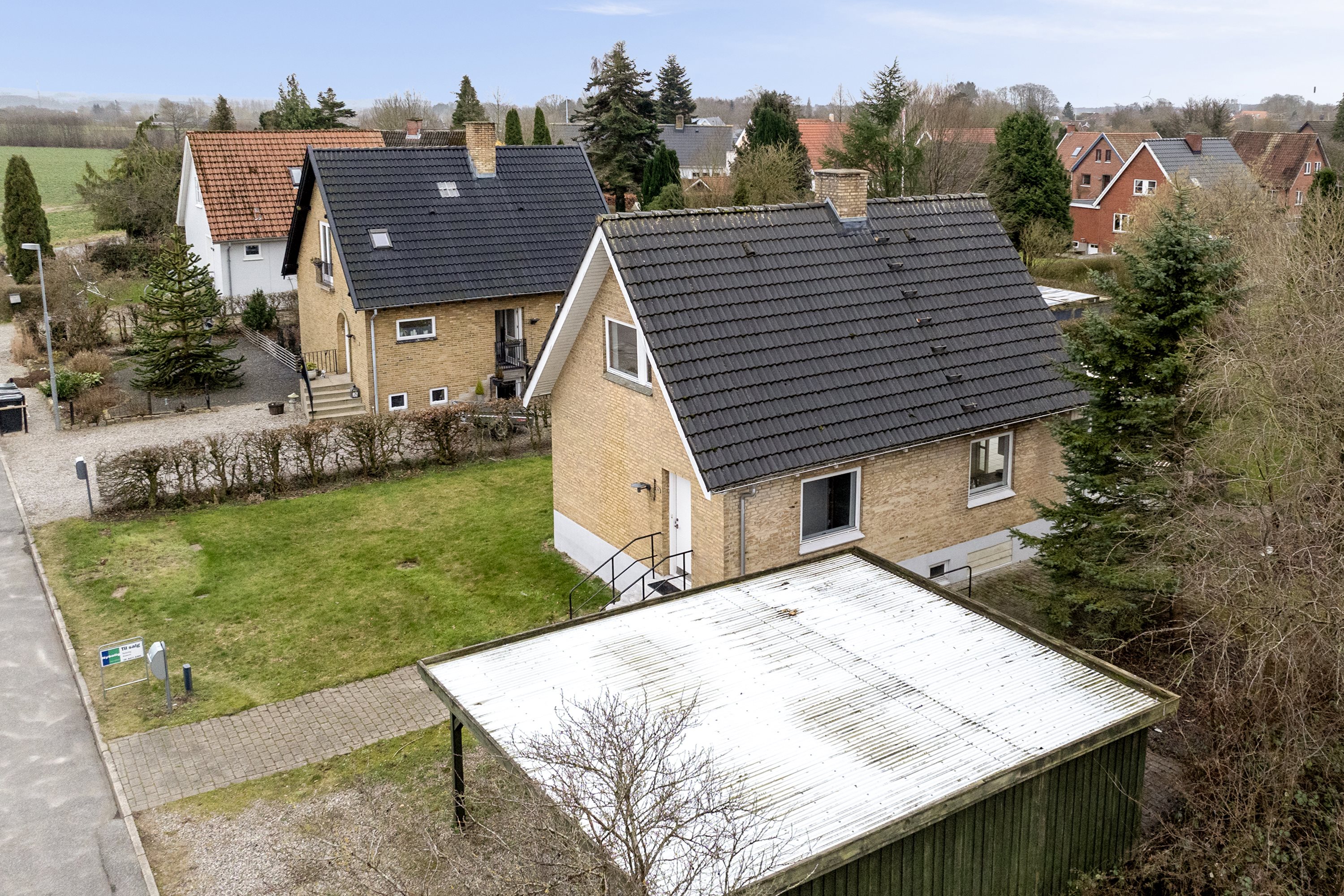 Fremhævet ejendommen billede i fuldskærmstilstand. Billede af Kløvervænget 5, 5620 Glamsbjerg