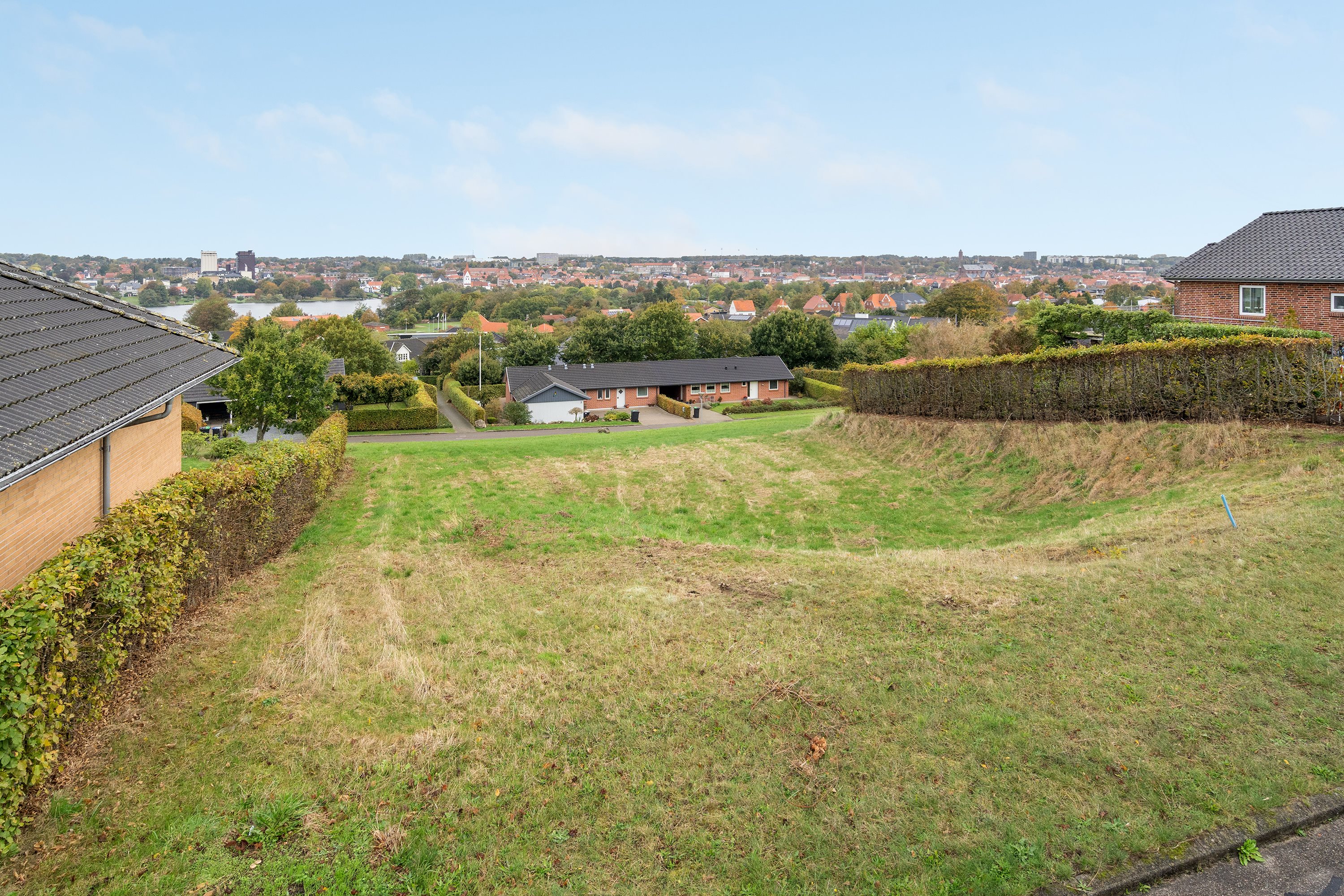 Fremhævet grund billede i fuldskærmstilstand. Billede af Bragesvej 11, 6100 Haderslev
