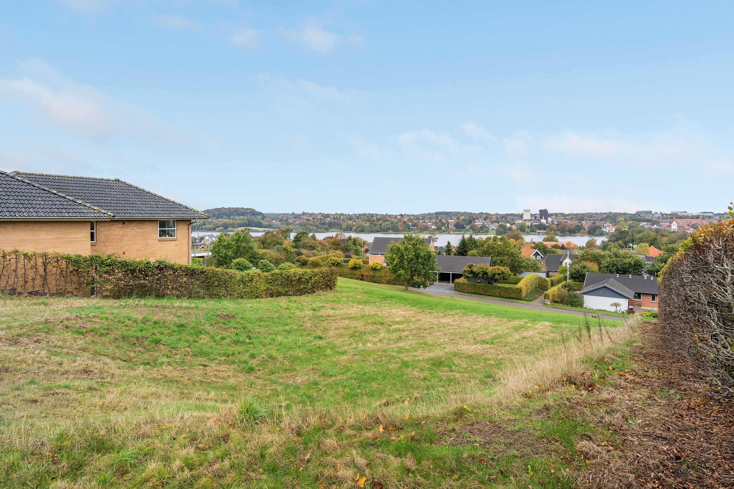 Fremhævet grund billede i fuldskærmstilstand. Billede af Bragesvej 11, 6100 Haderslev