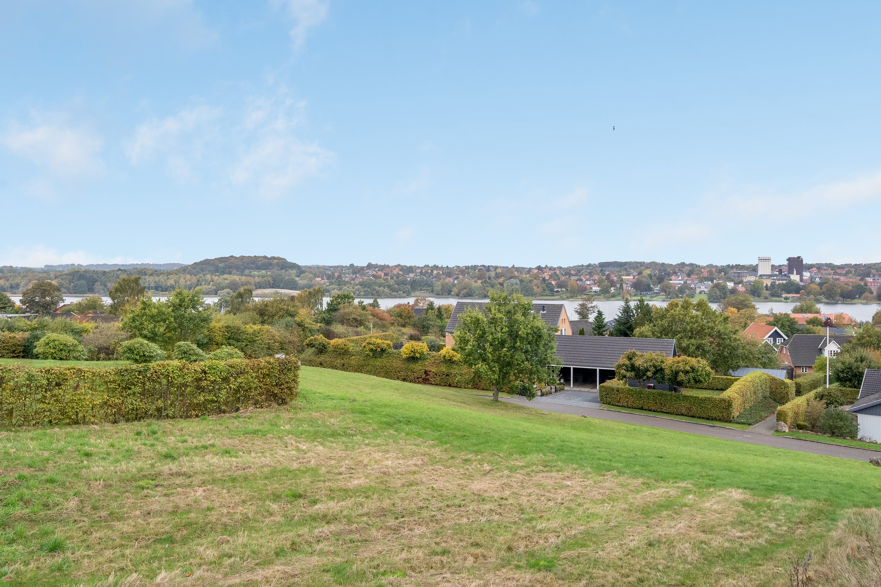 Fremhævet grund billede i fuldskærmstilstand. Billede af Bragesvej 11, 6100 Haderslev