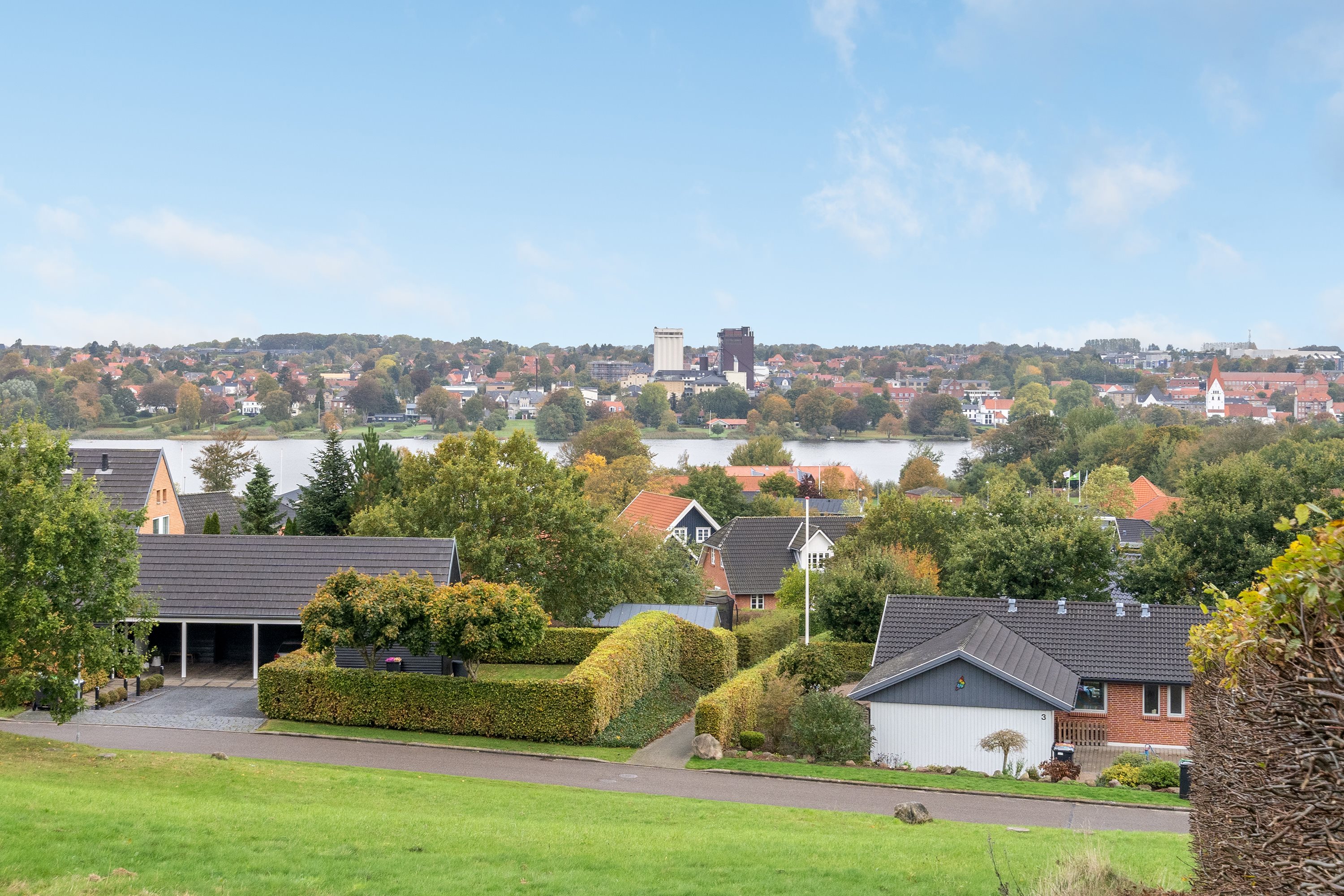 Fremhævet udsigt billede i fuldskærmstilstand. Billede af Bragesvej 11, 6100 Haderslev