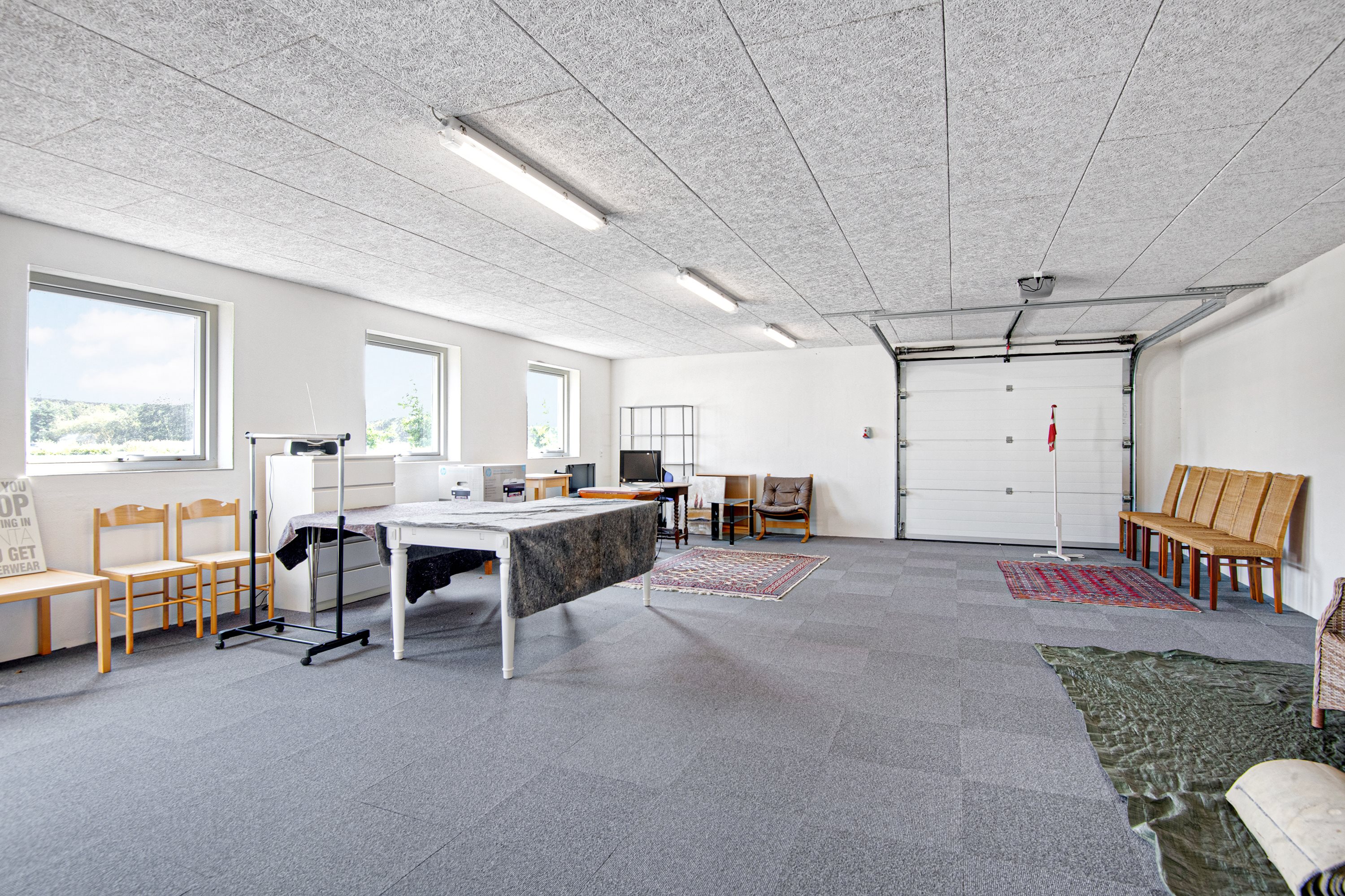 Fremhævet garage billede i fuldskærmstilstand. Billede af Nørholmsvej 136, 9000 Aalborg