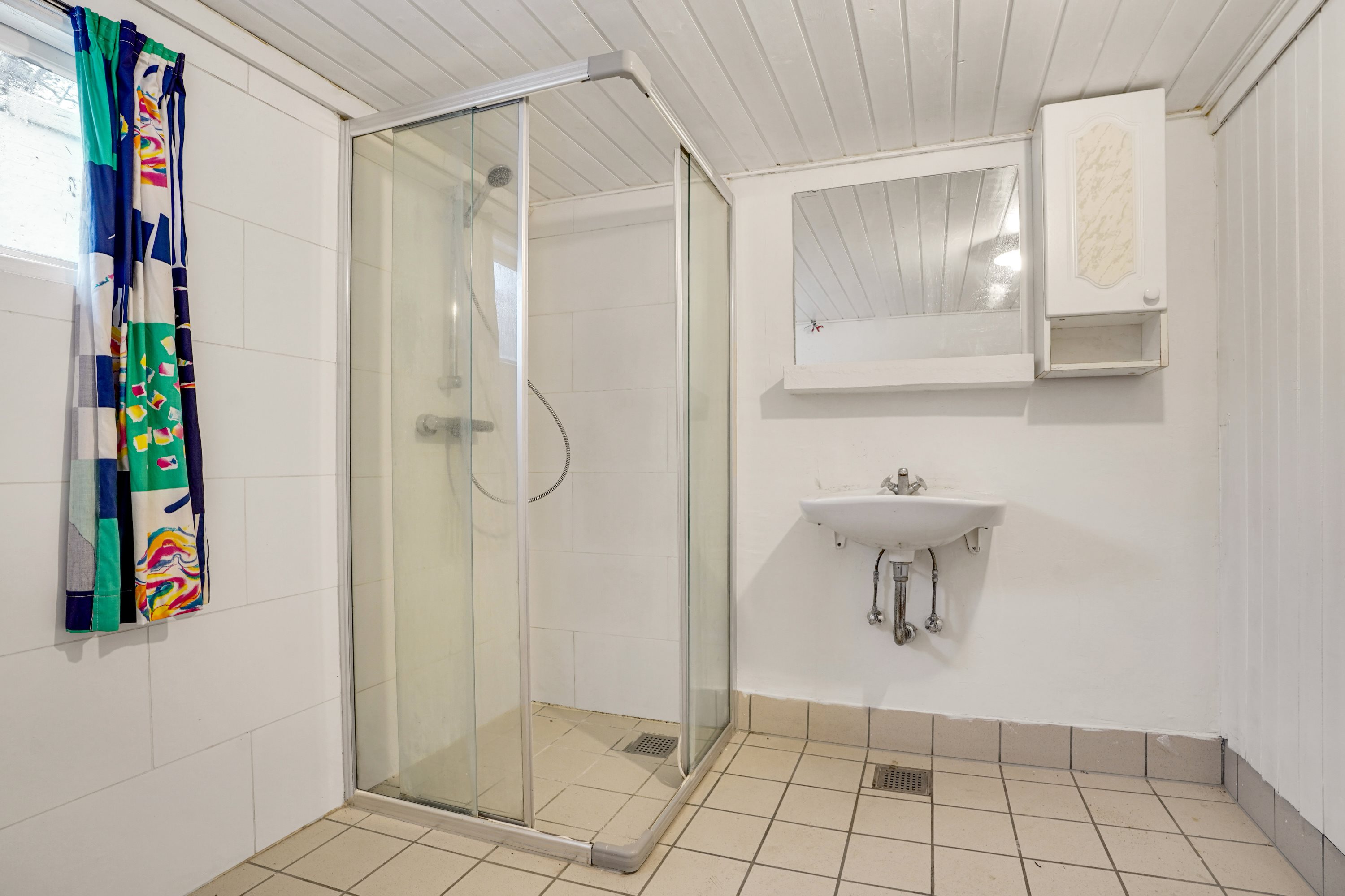 Fremhævet badeværelse billede i fuldskærmstilstand. Billede af Vestbirkvej 49, Vestbirk, 8752 Østbirk