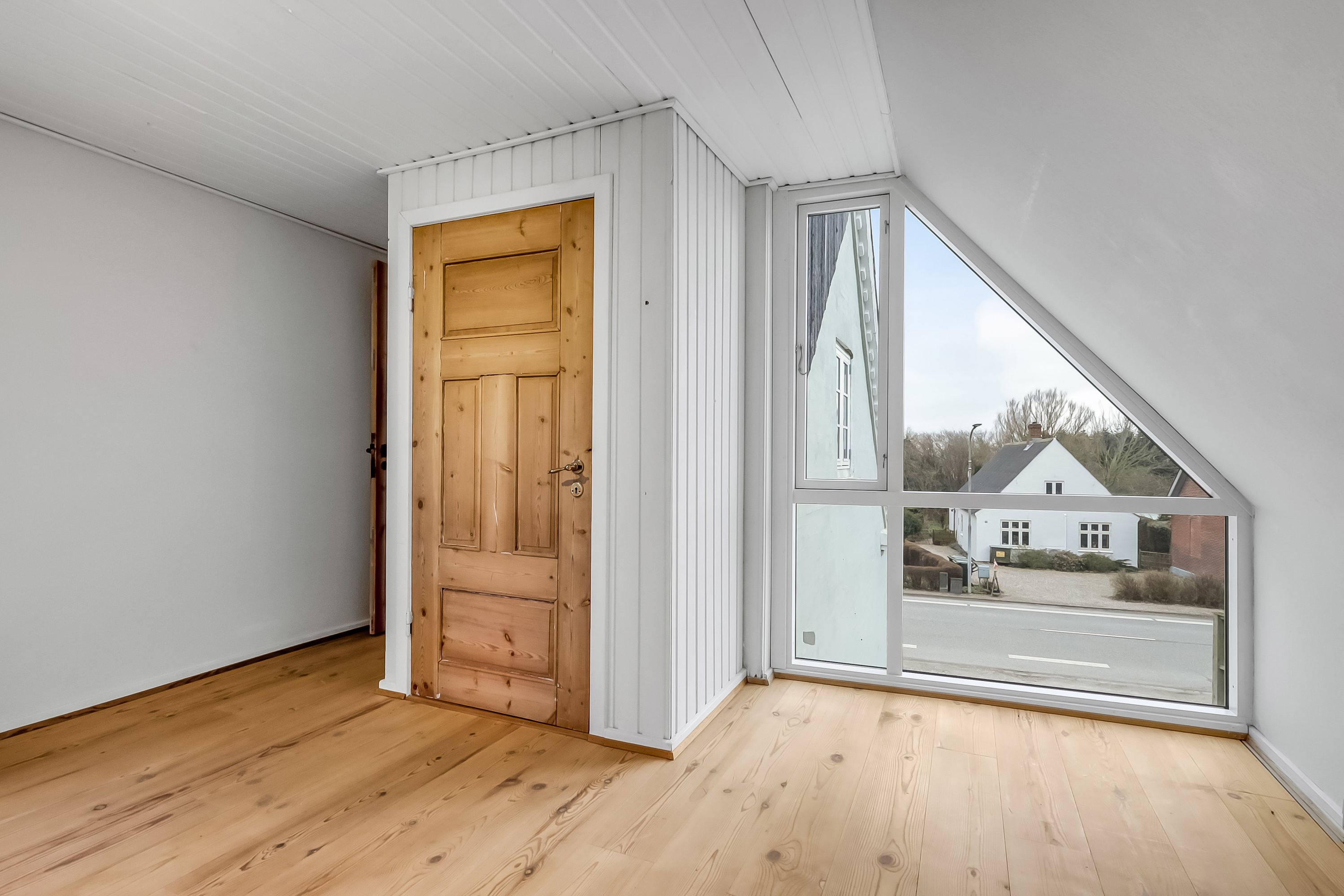 Fremhævet stue billede i fuldskærmstilstand. Billede af Bygaden 29, Tullebølle, 5953 Tranekær