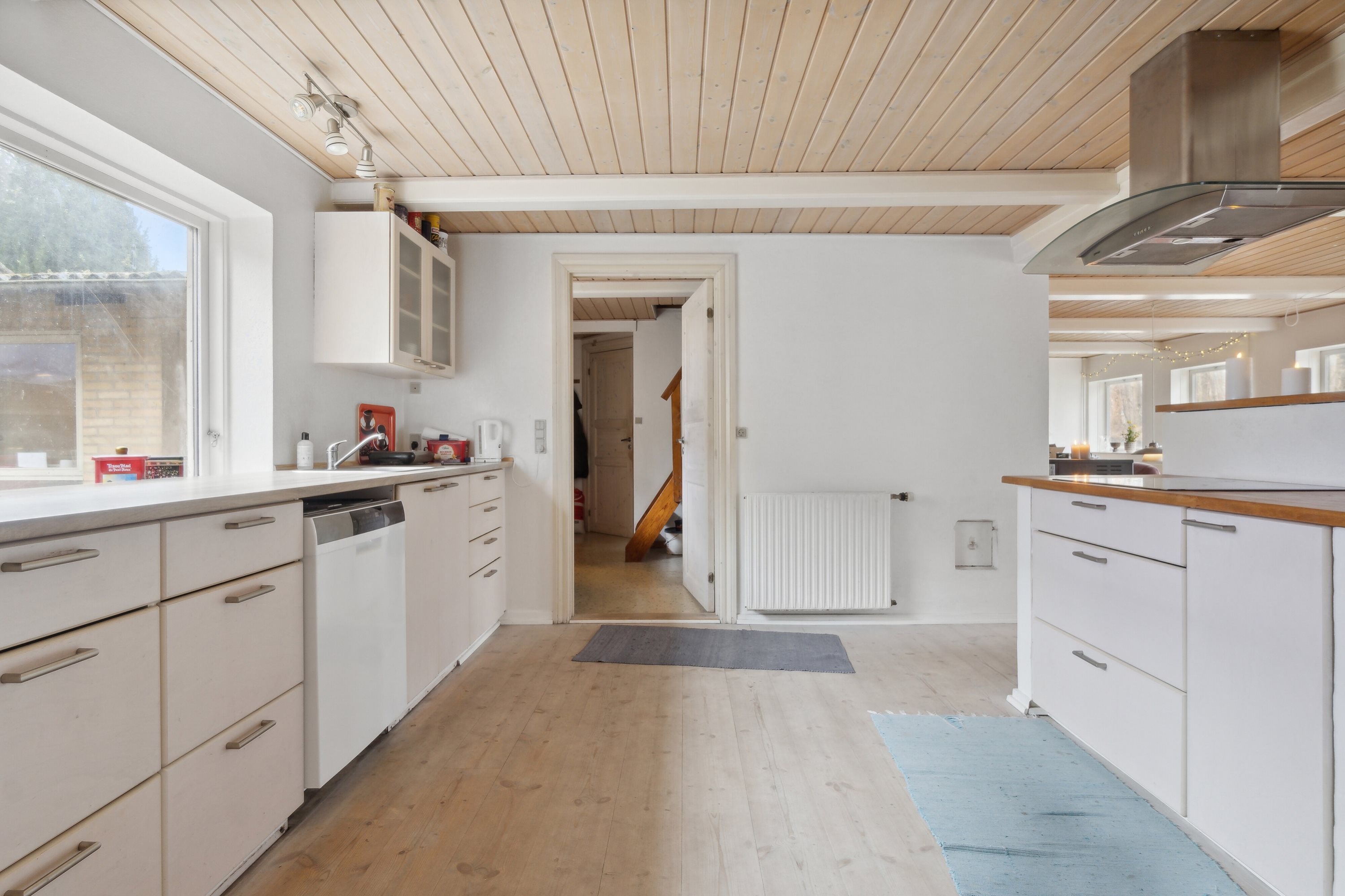 Fremhævet køkken billede i fuldskærmstilstand. Billede af Lillemarksvej 33, Bolt Gd Skov, 5750 Ringe