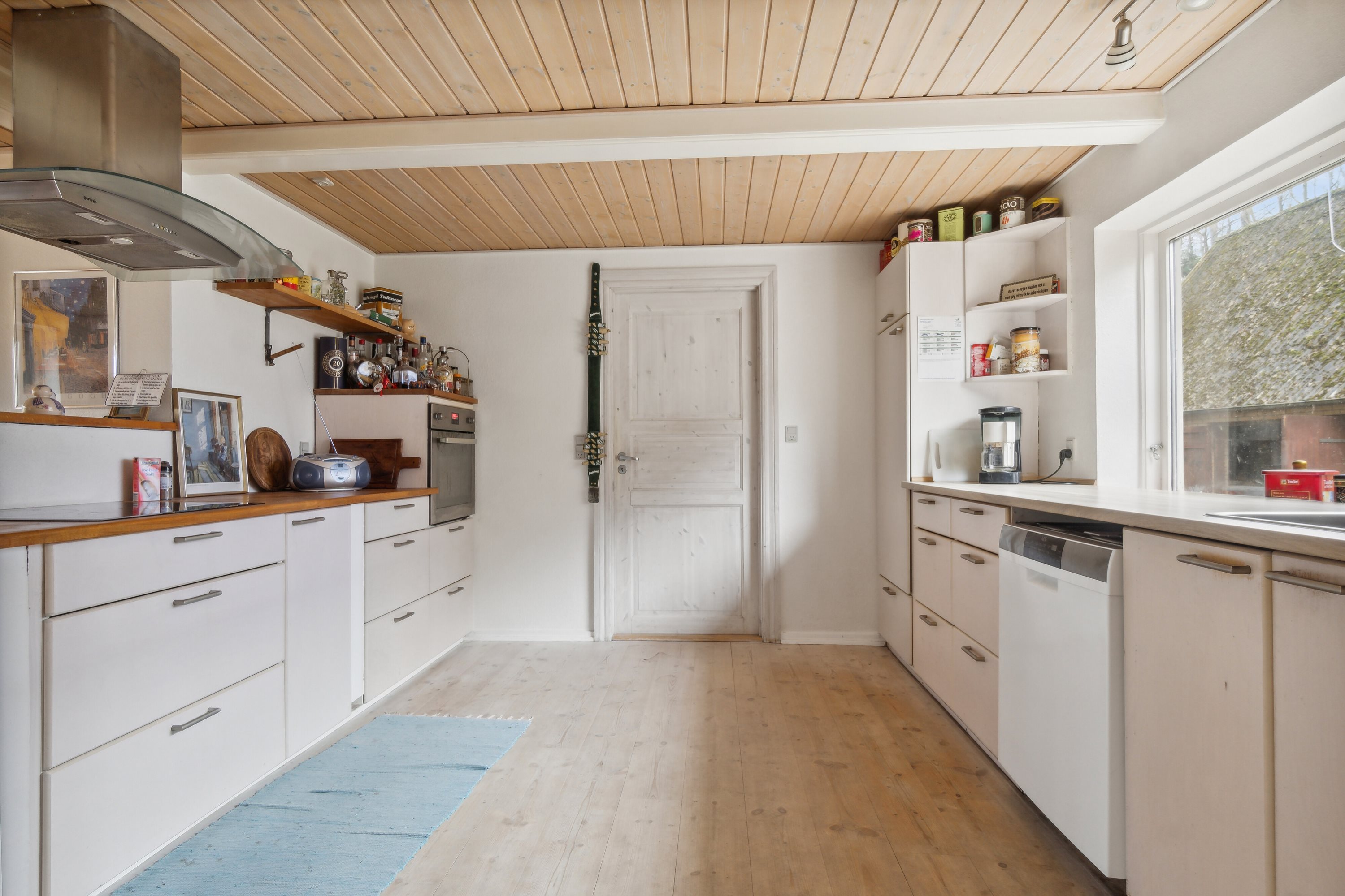 Fremhævet køkken billede i fuldskærmstilstand. Billede af Lillemarksvej 33, Bolt Gd Skov, 5750 Ringe