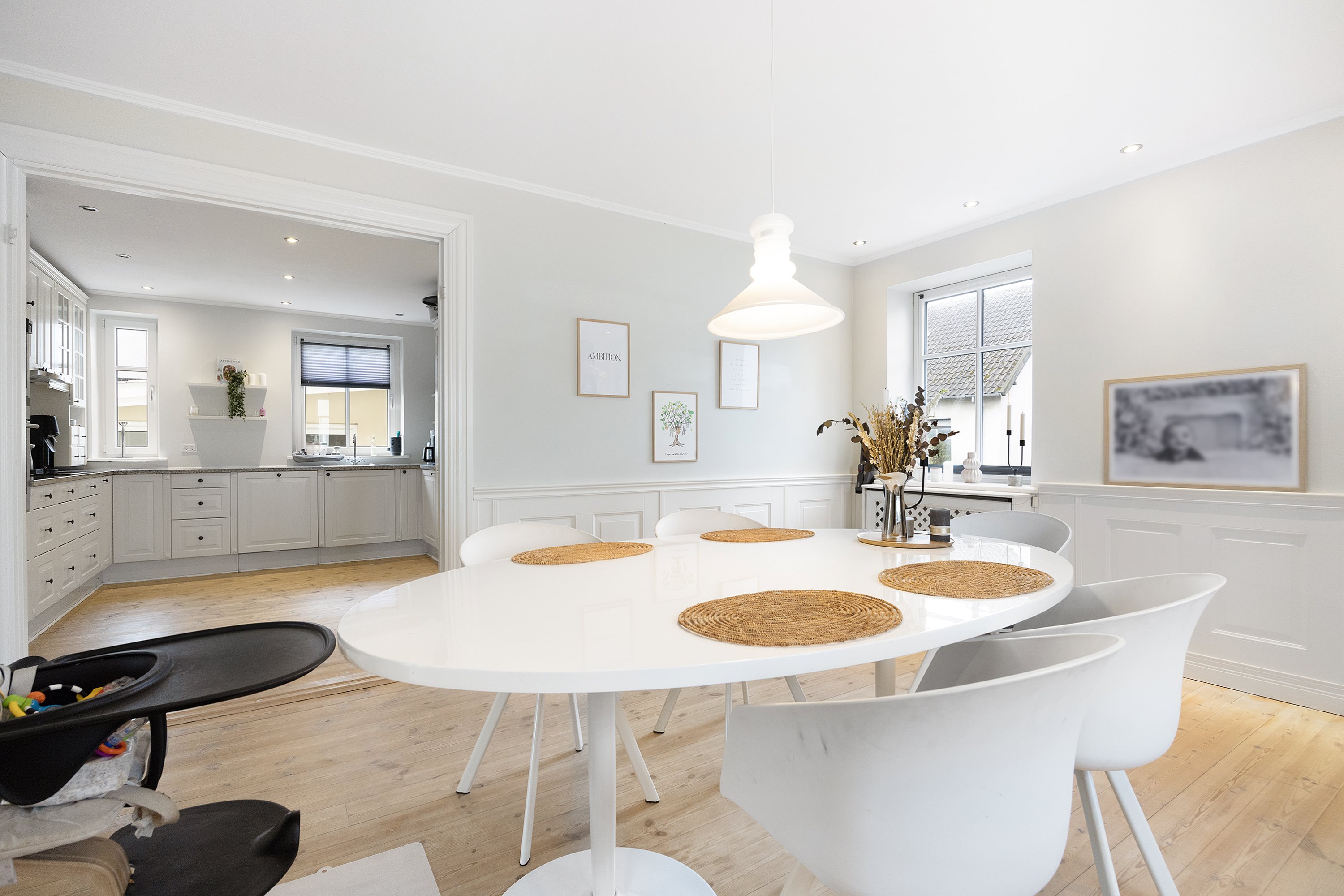 Fremhævet spisestue billede i fuldskærmstilstand. Billede af Faldborggade 16, 9460 Brovst