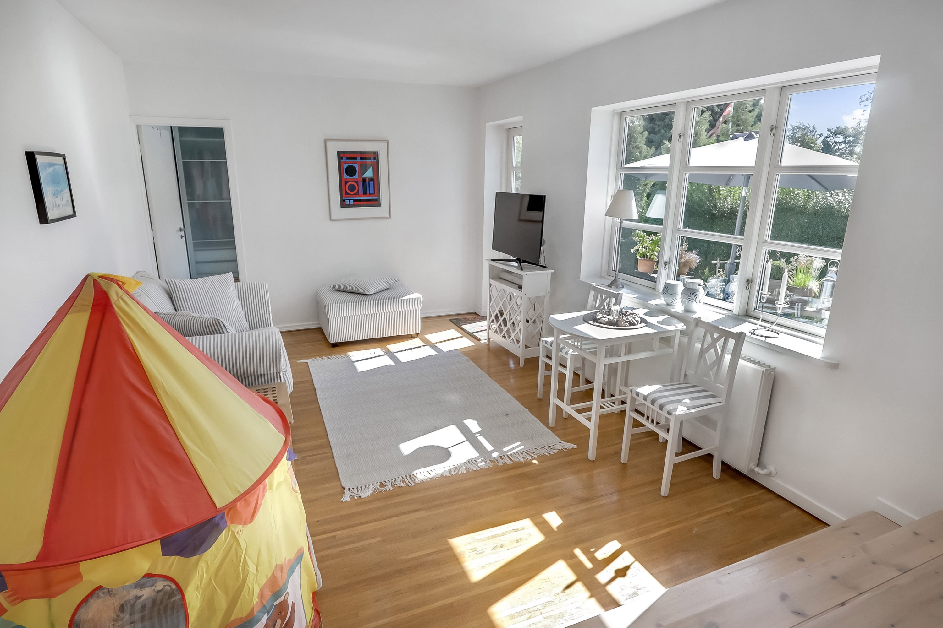 Fremhævet stue billede i fuldskærmstilstand. Billede af Teglværksvej 7, 5600 Faaborg