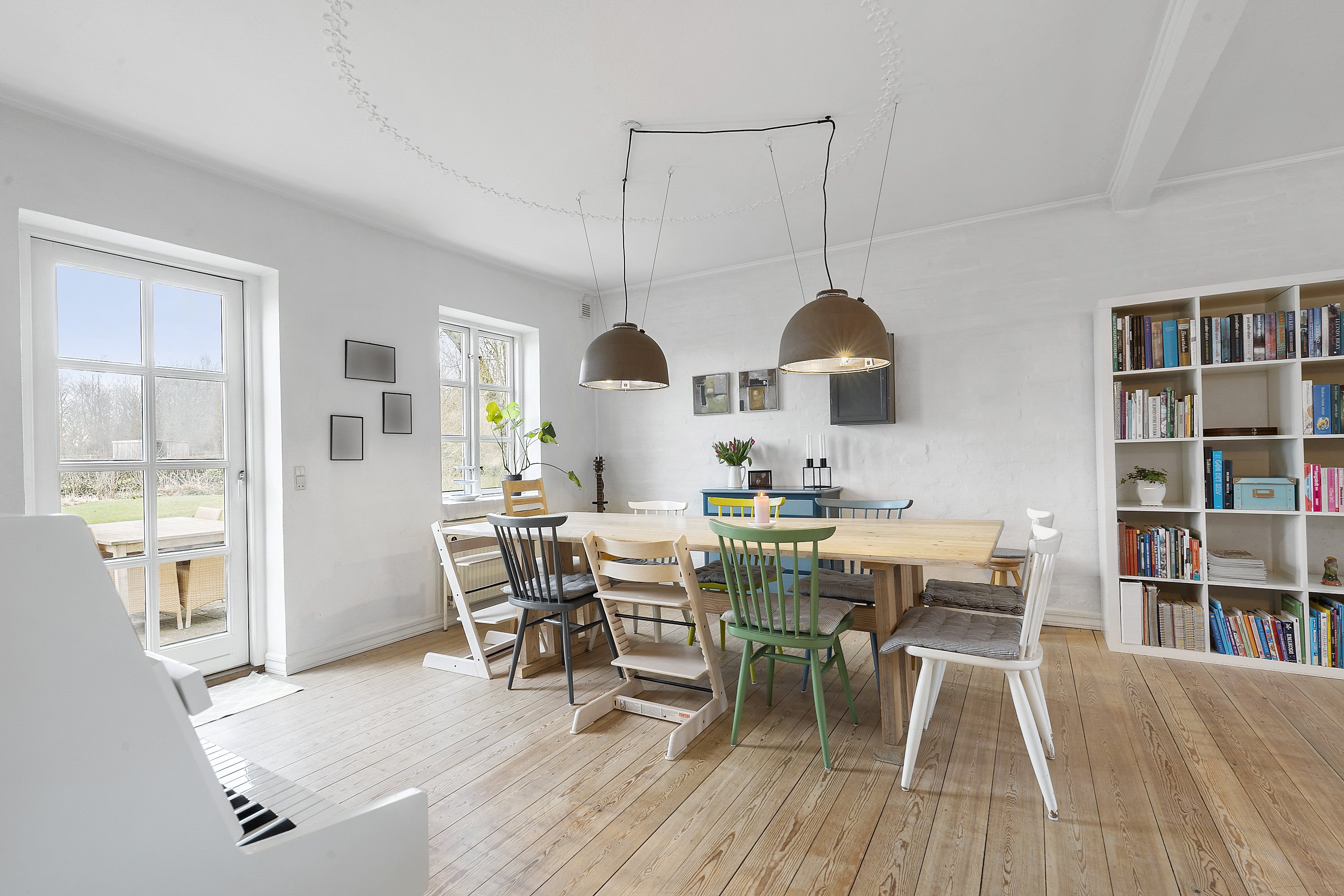 Fremhævet stue billede i fuldskærmstilstand. Billede af Hadrupvej 4, 8350 Hundslund