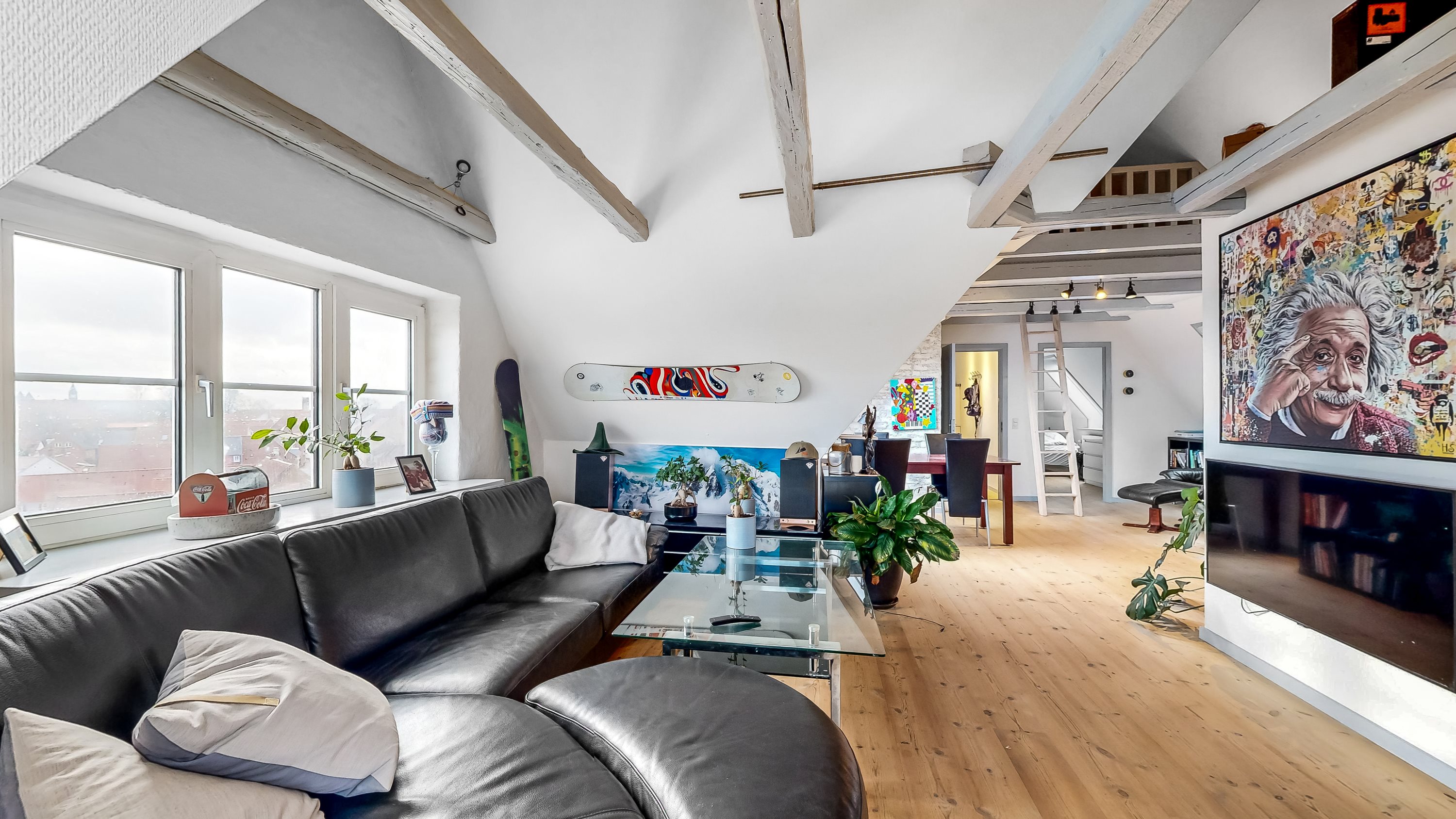 Fremhævet stue billede i fuldskærmstilstand. Billede af Sct. Mogens Gade 52A, 4., 8800 Viborg