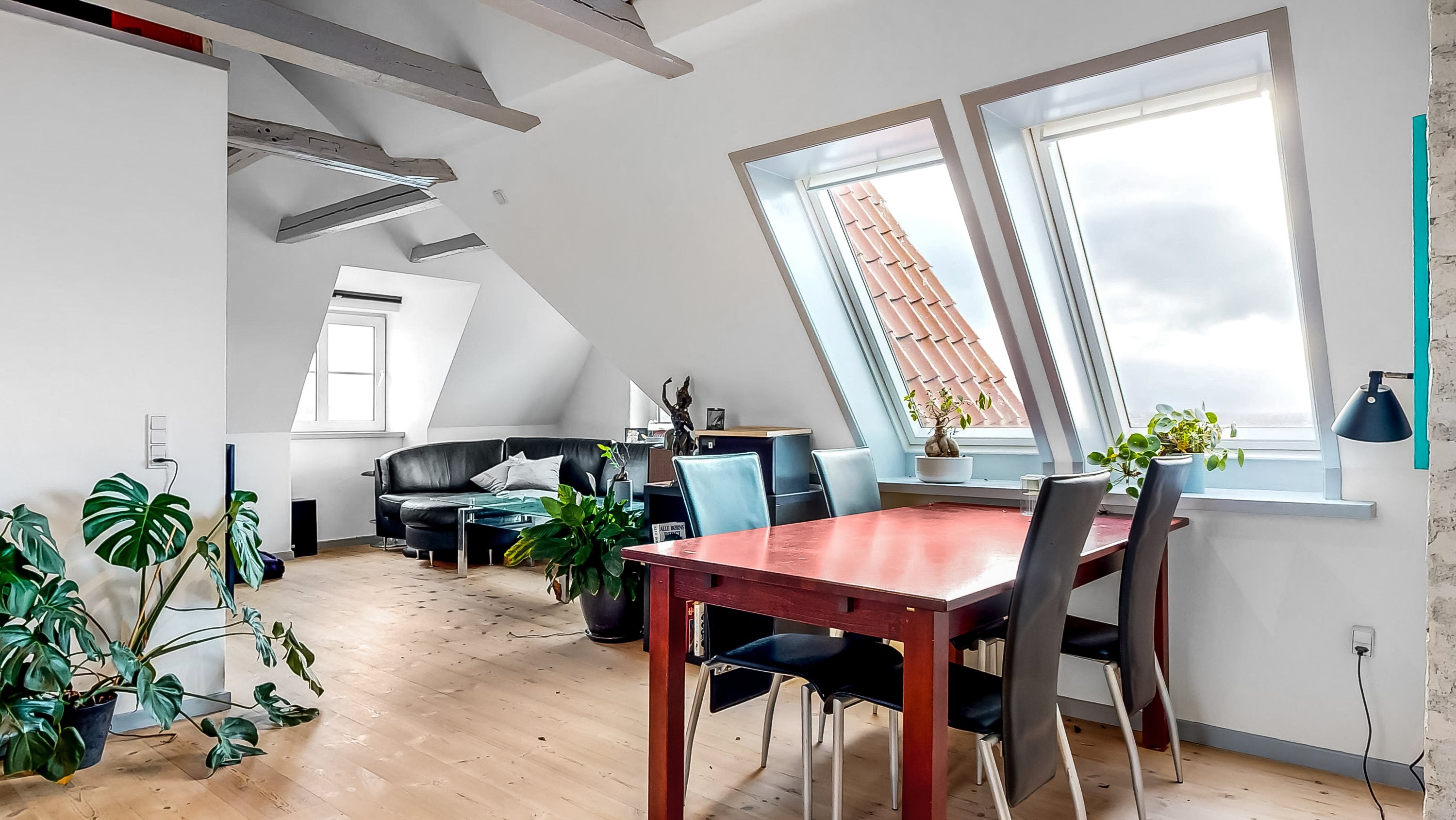 Fremhævet stue billede i fuldskærmstilstand. Billede af Sct. Mogens Gade 52A, 4., 8800 Viborg