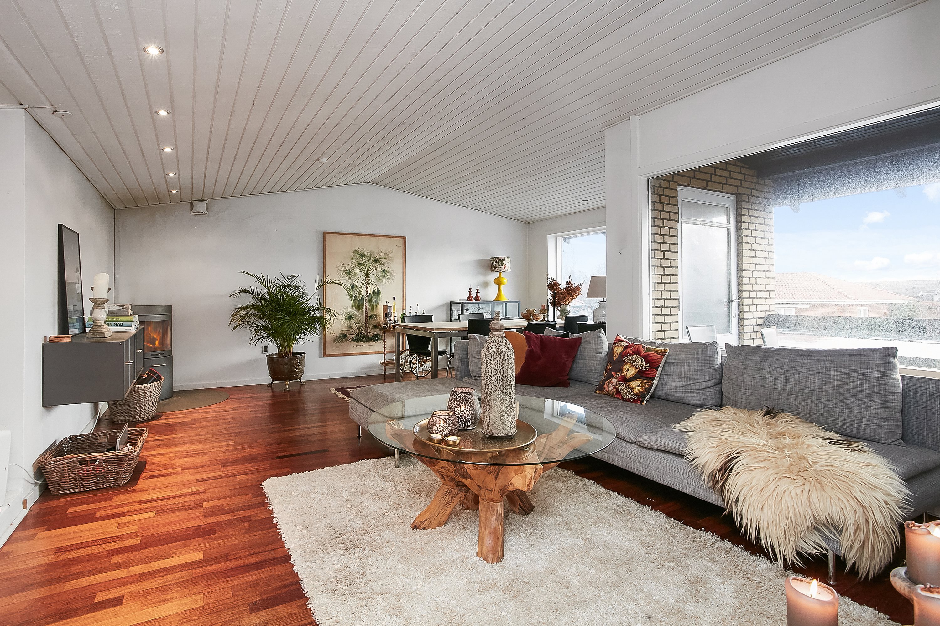 Fremhævet stue billede i fuldskærmstilstand. Billede af Juelsgade 29, 7130 Juelsminde